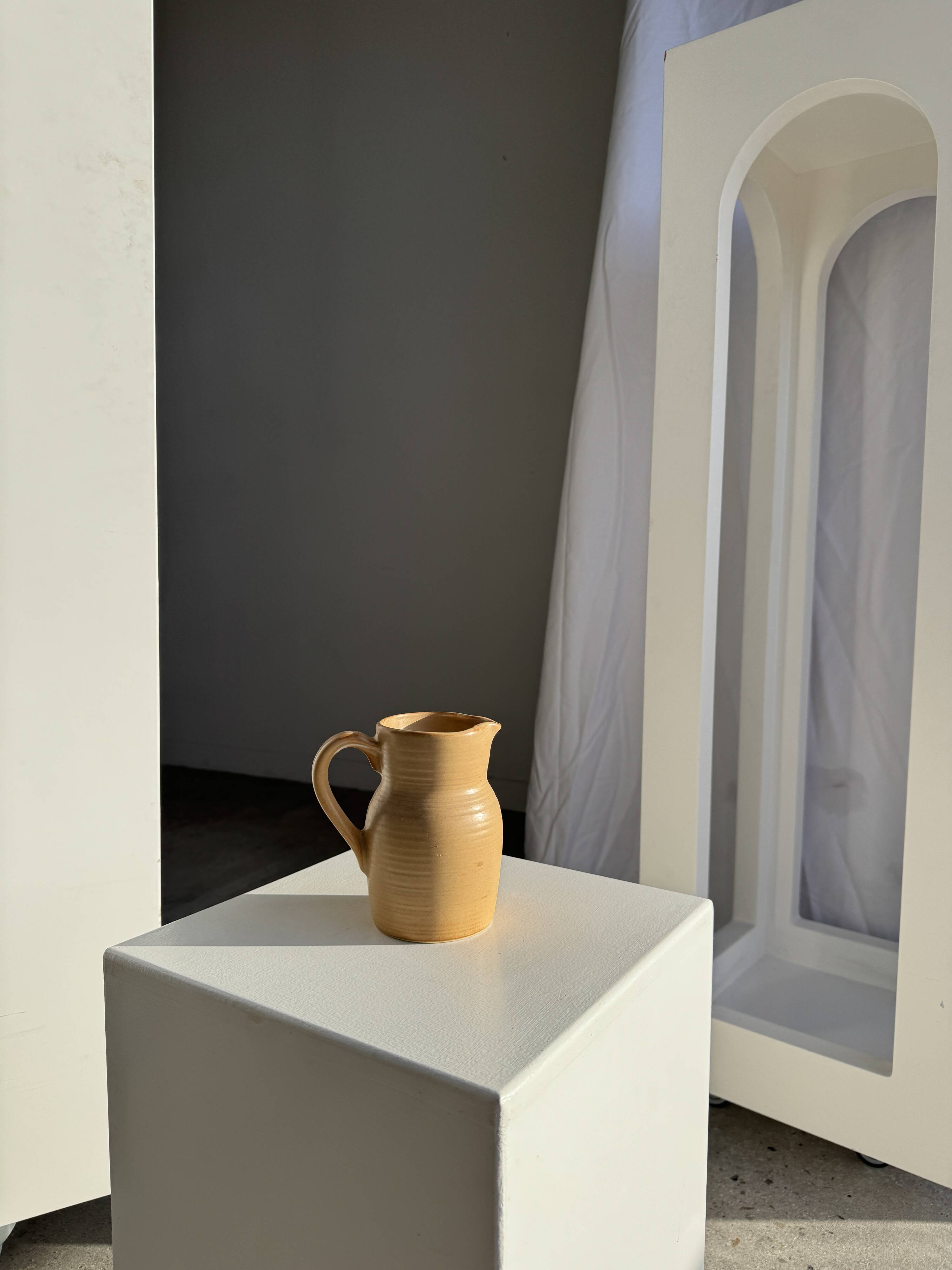 Small vintage jug engraved 50cl matte beige stoneware H14