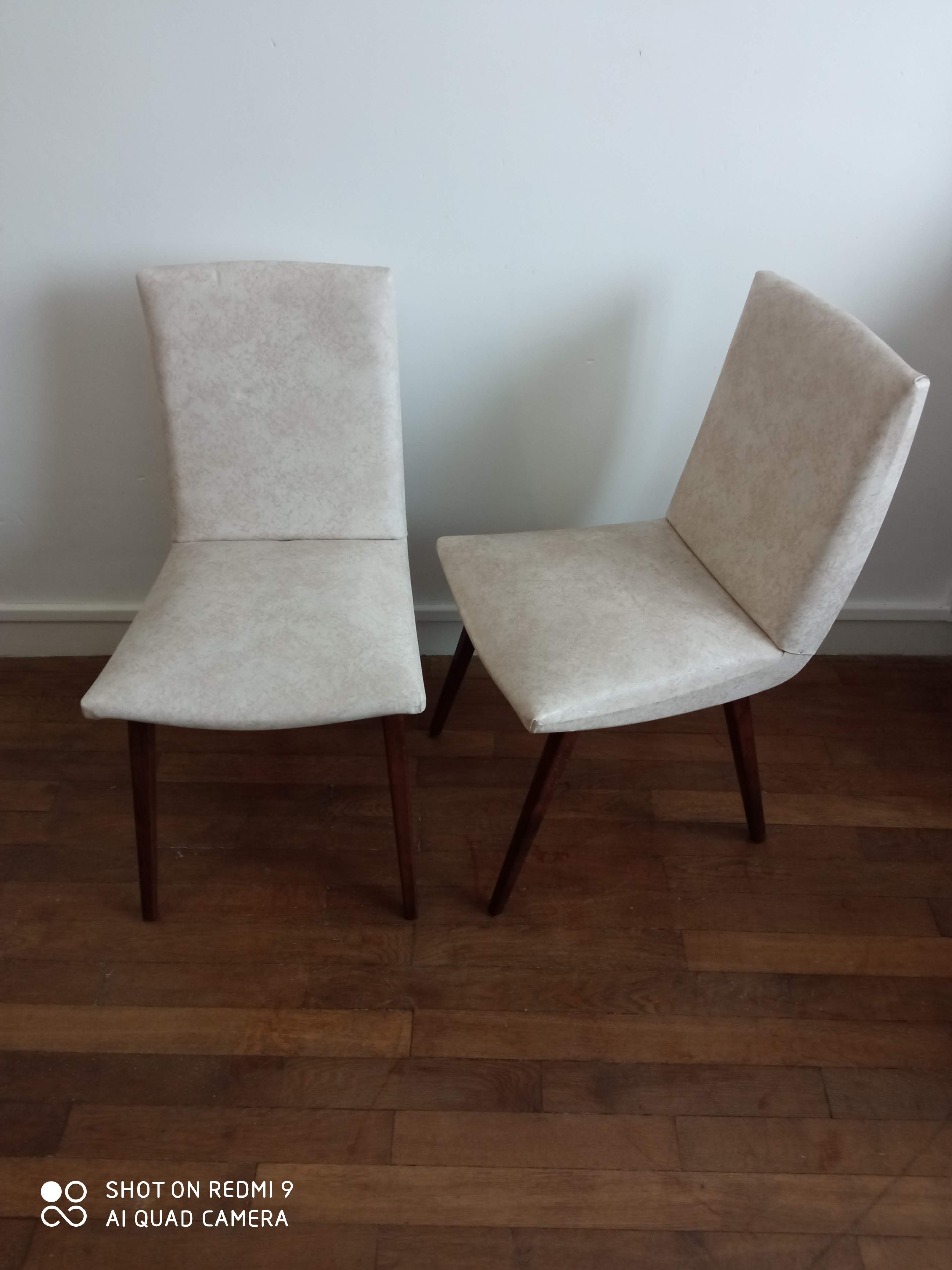 Pair of chairs in skai 60s