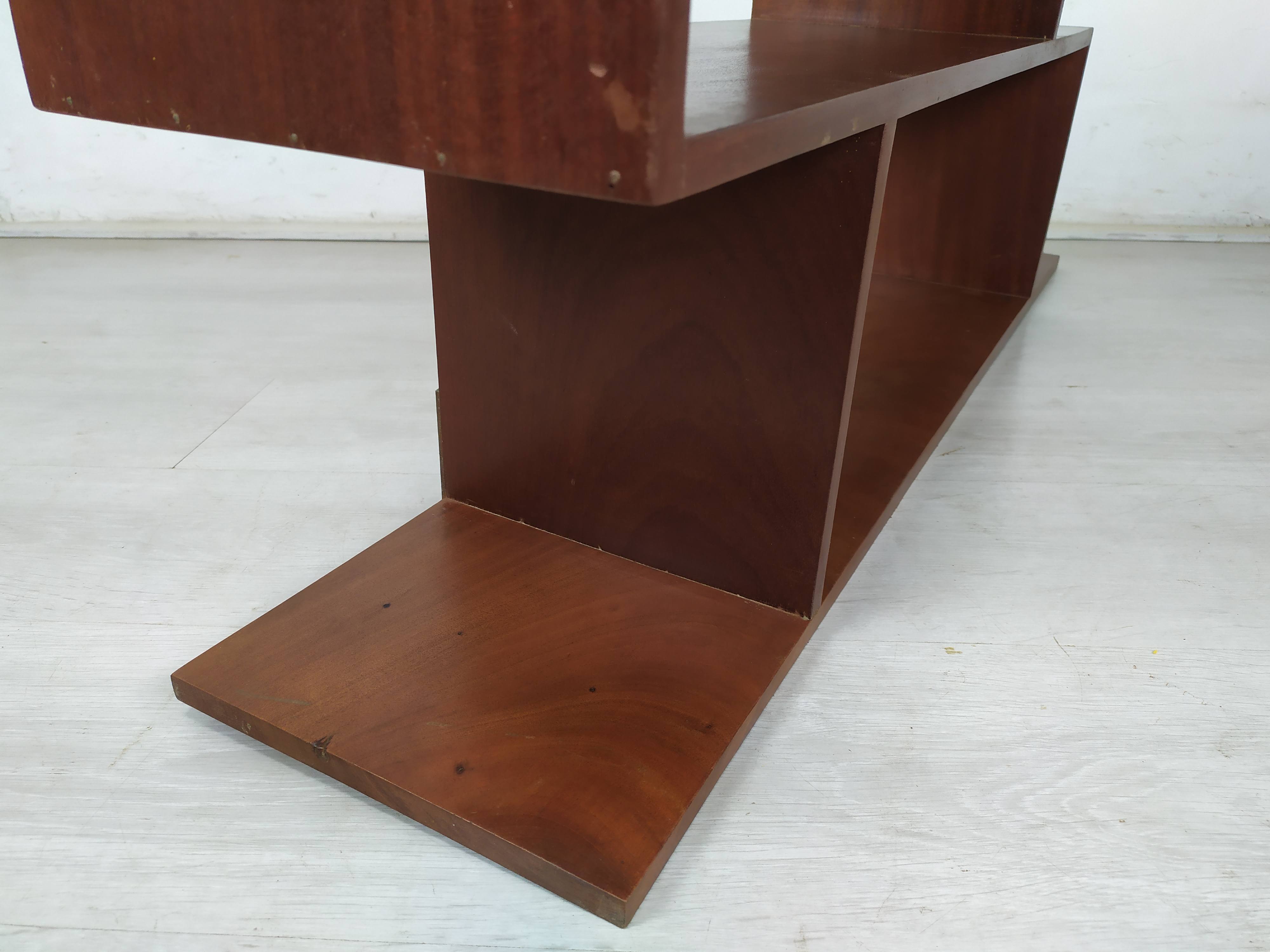 Vintage wall shelf accawed