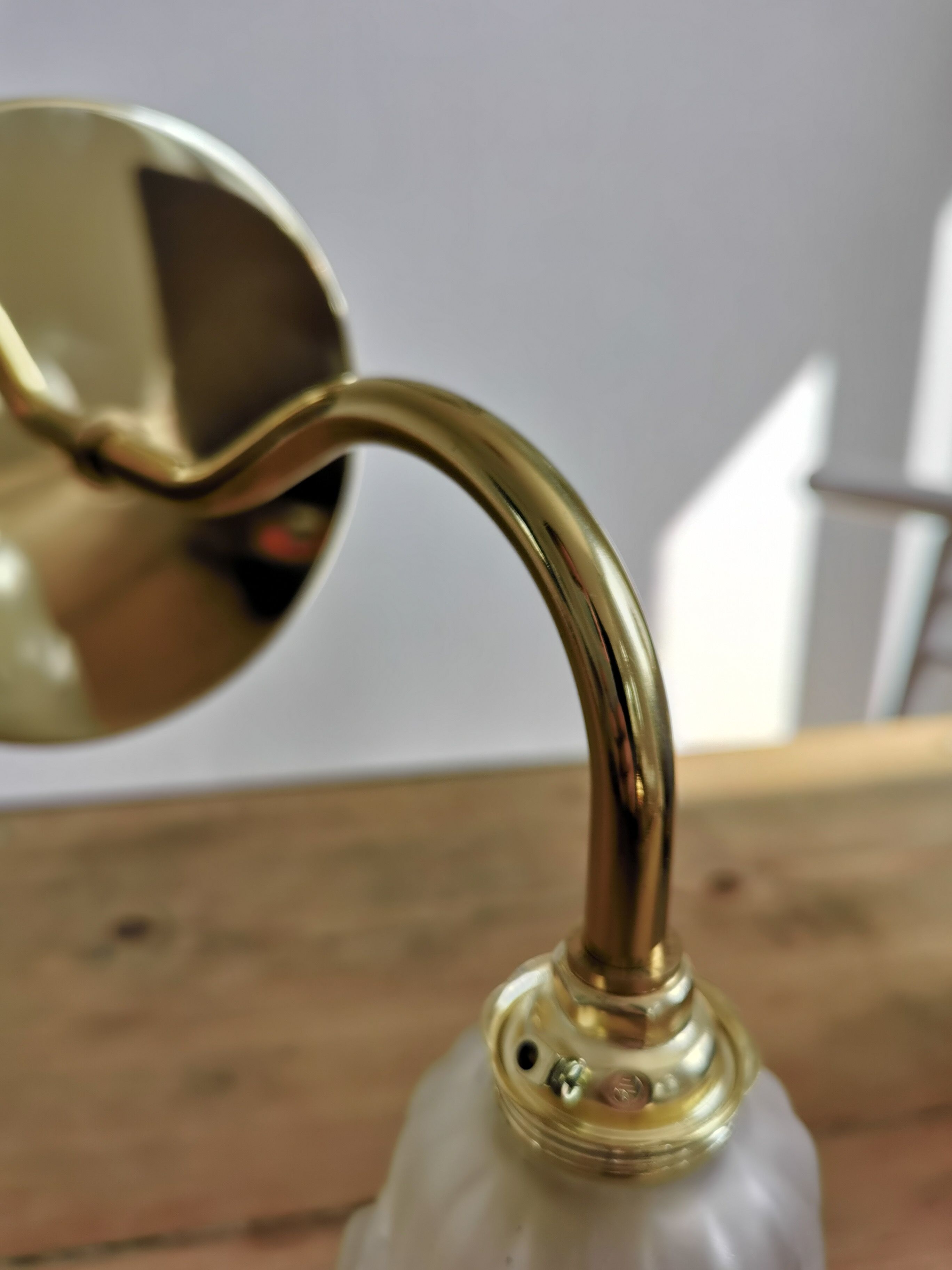 Vintage globe wall lamp in frosted glass