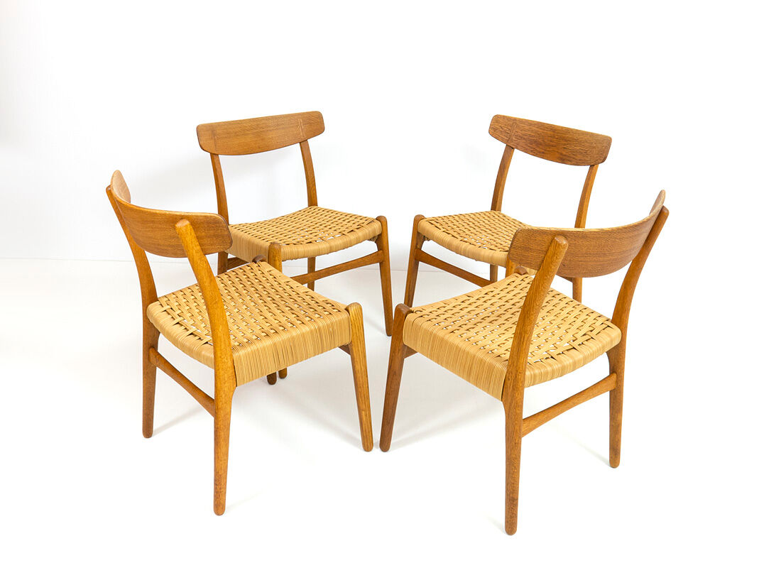 Chaises Ch23  par Hans J. Wegner pour Carl Hansen & Søn