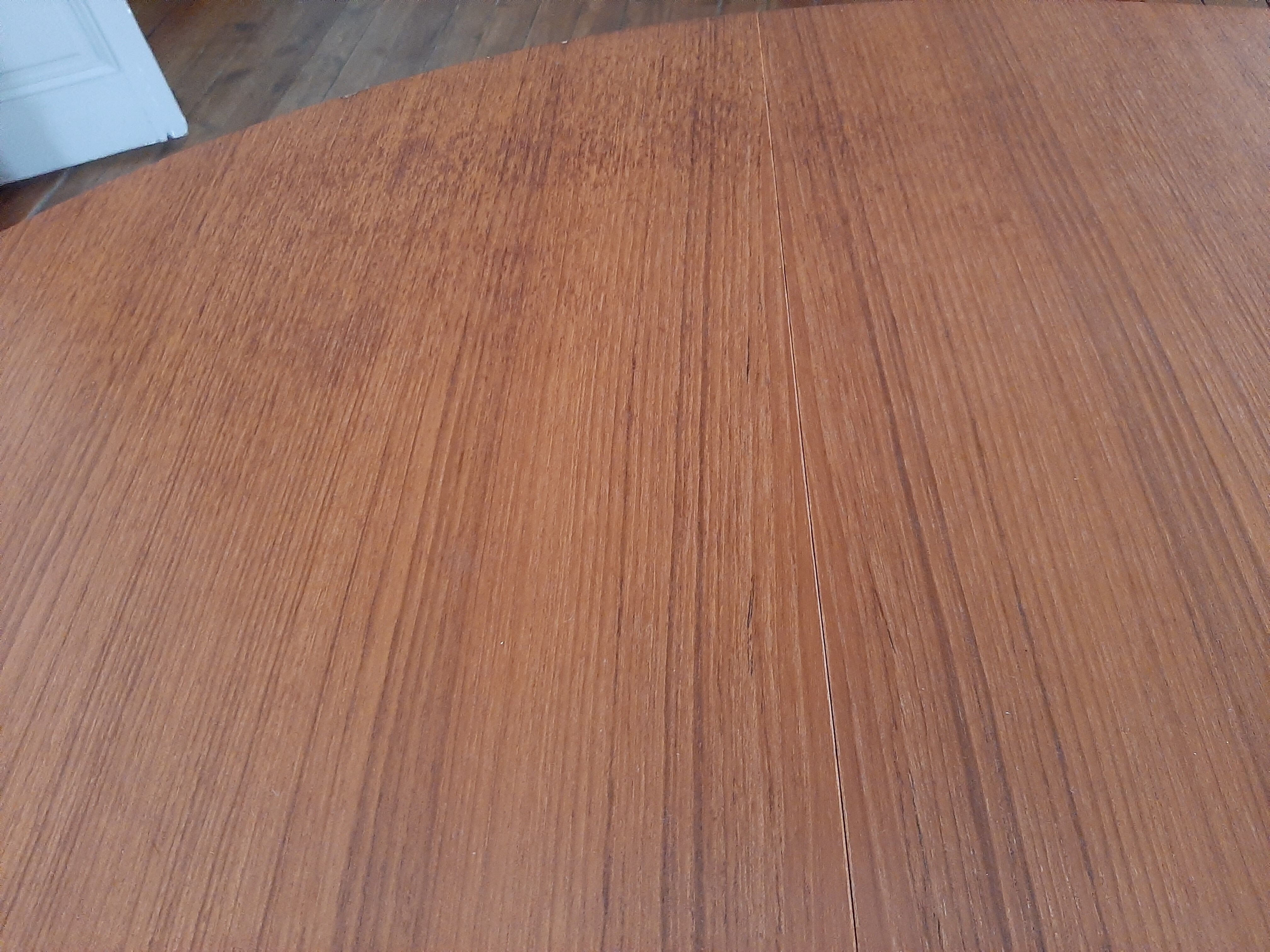 Table ronde extensible scandinave teck vintage