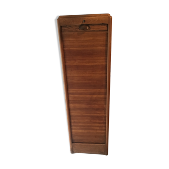 Light oak curtain binder
