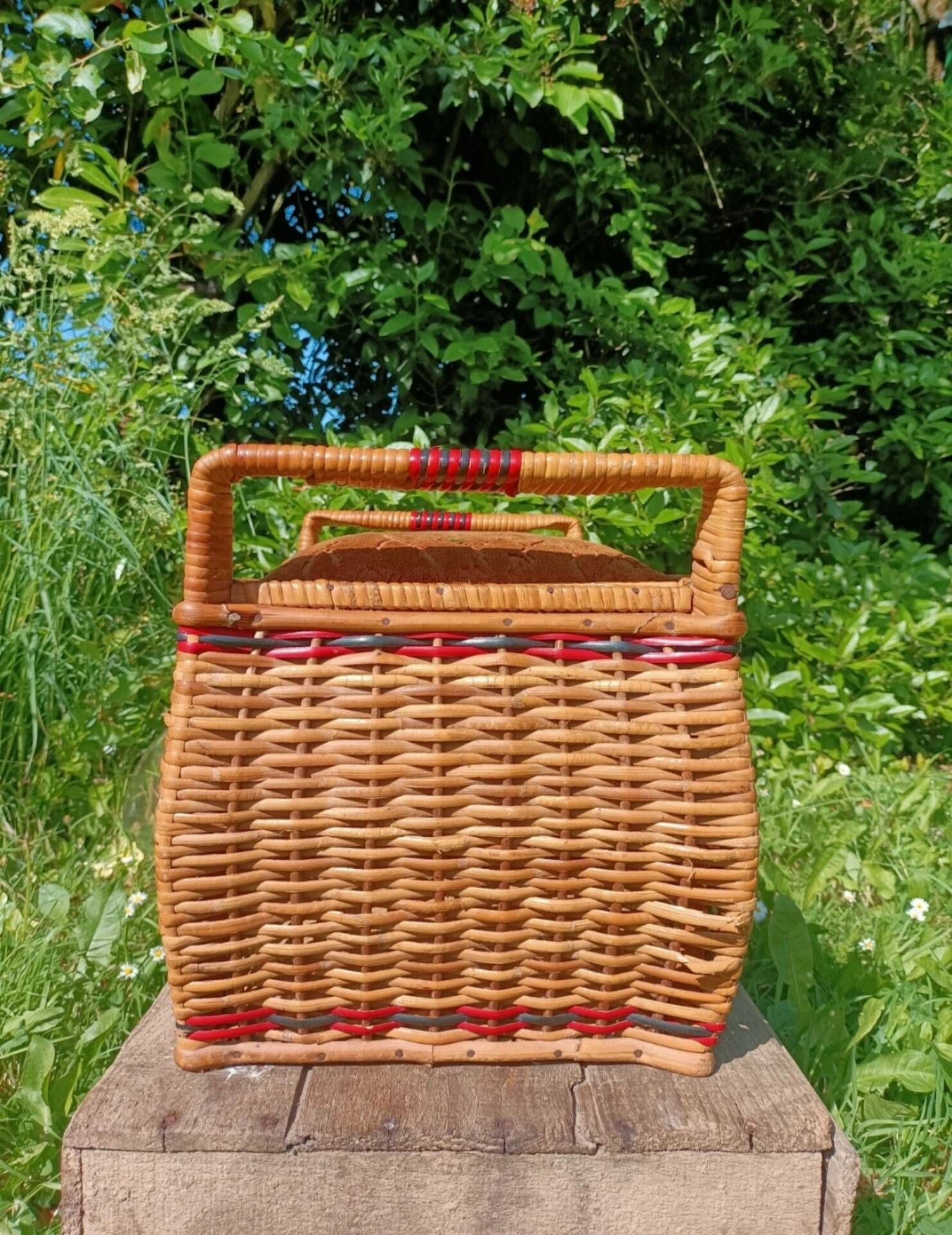 Retro stool chest