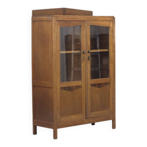 Bibliothèque ou cabinet