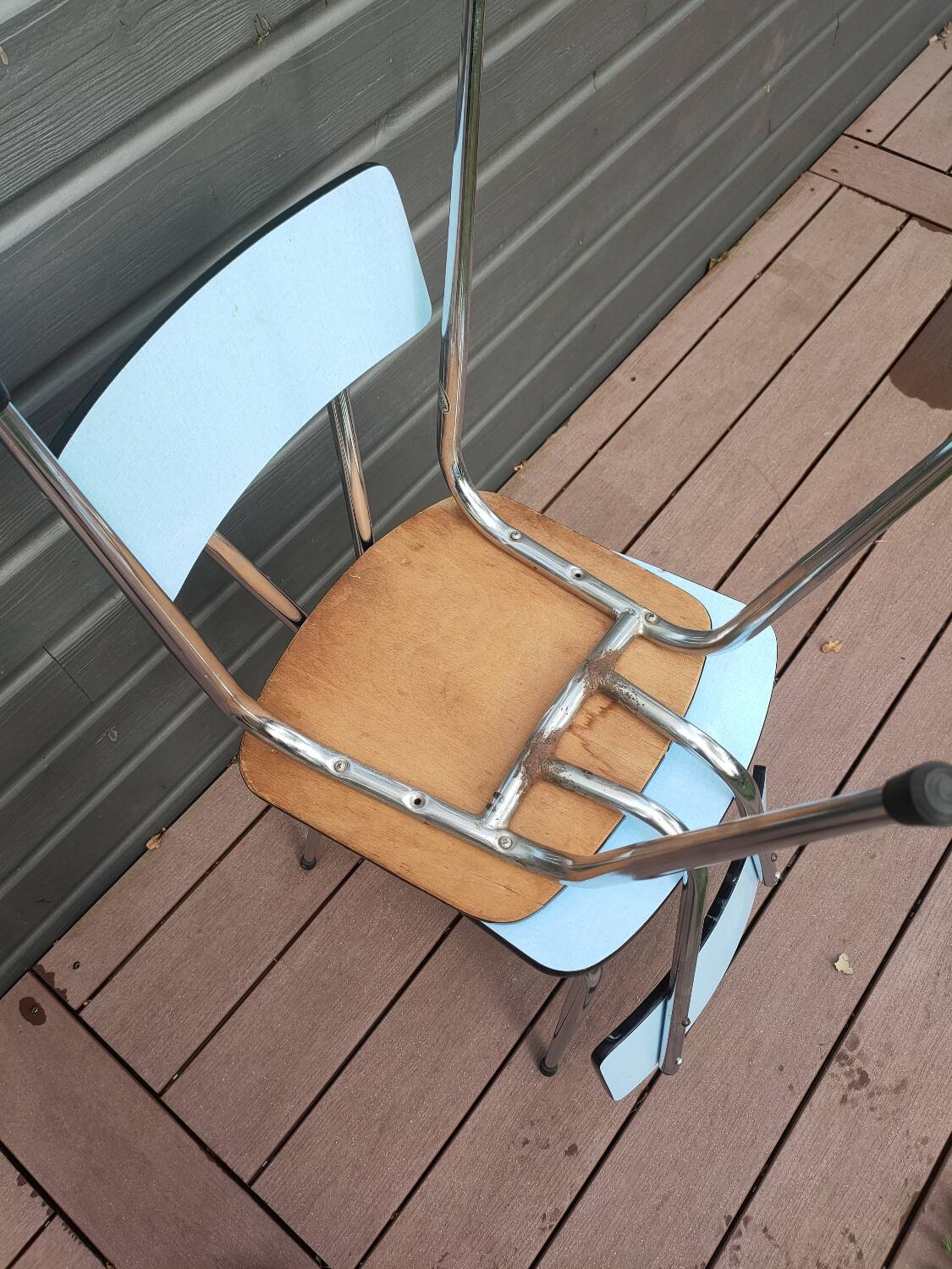 Paire de chaises de cuisine en formica