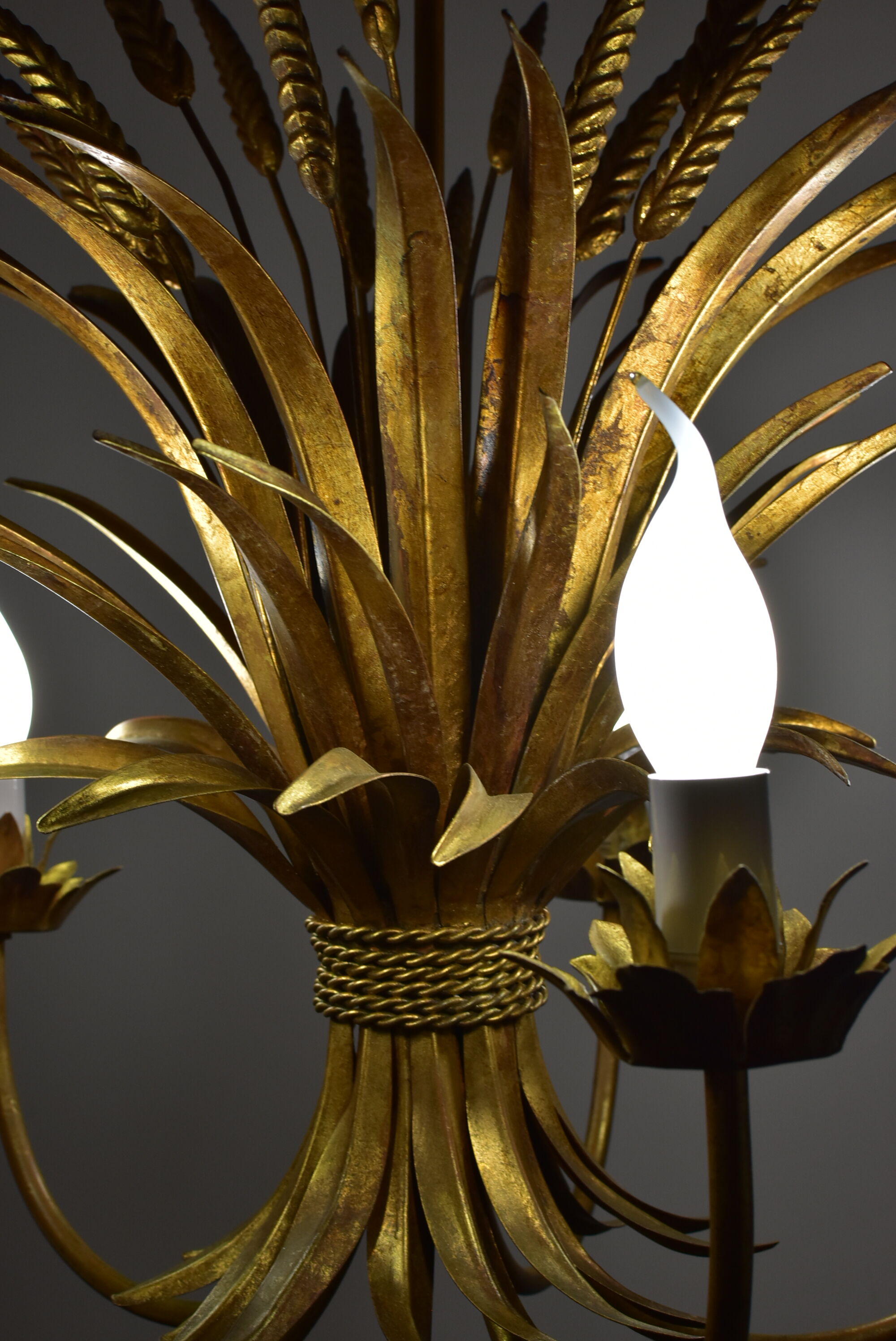 Wheat ear golden chandelier 5 branches.