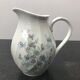 Ancien pichet limoges modèle palm porcelaine blanche décor fleurs vintage