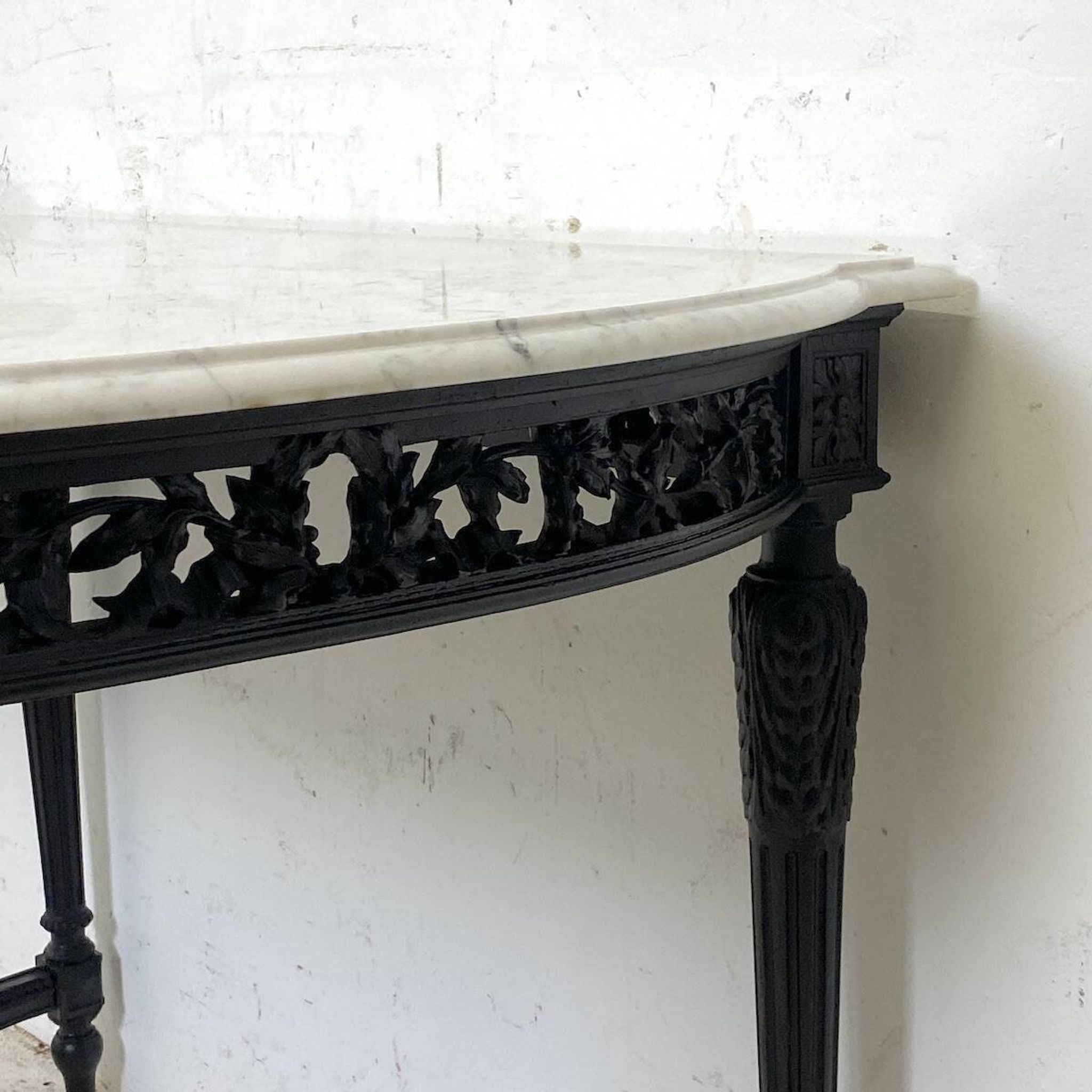 Console ou table de milieu style Louis XVI du XIXème siècle