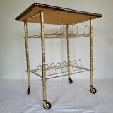 Dessert / shelf range vinyls and turntable