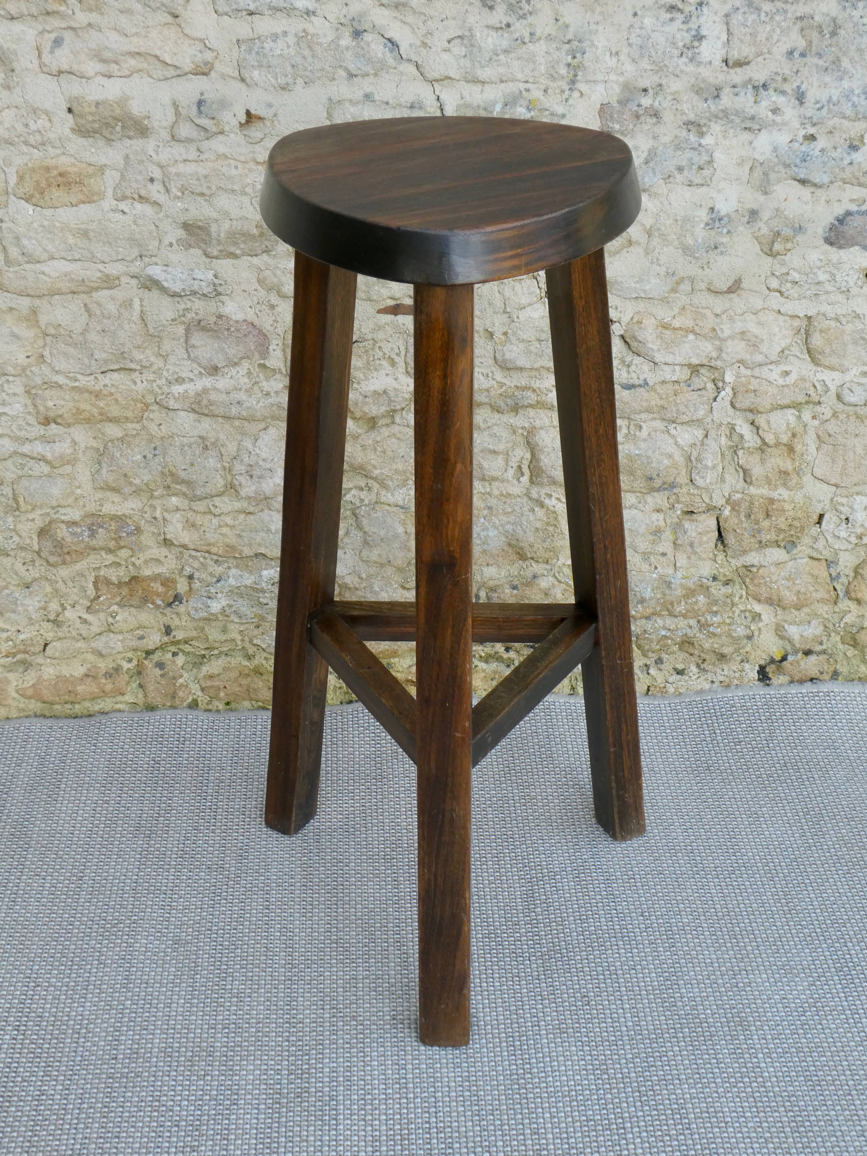 High tripod stool, bar, solid wood, brutalist
