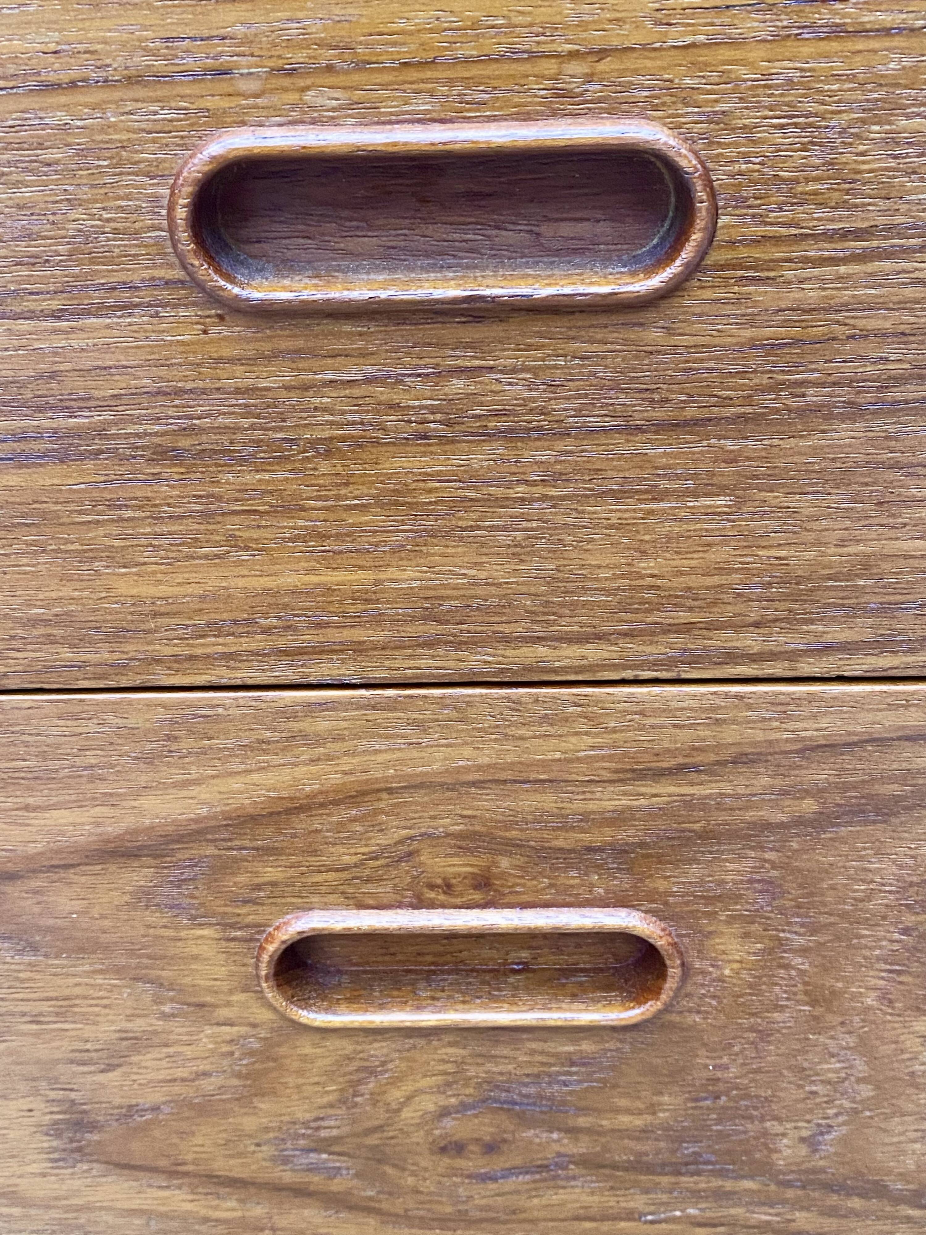 Danish secretary/desk model 37 by Arne Wahl Iversen for Vinde Møbe