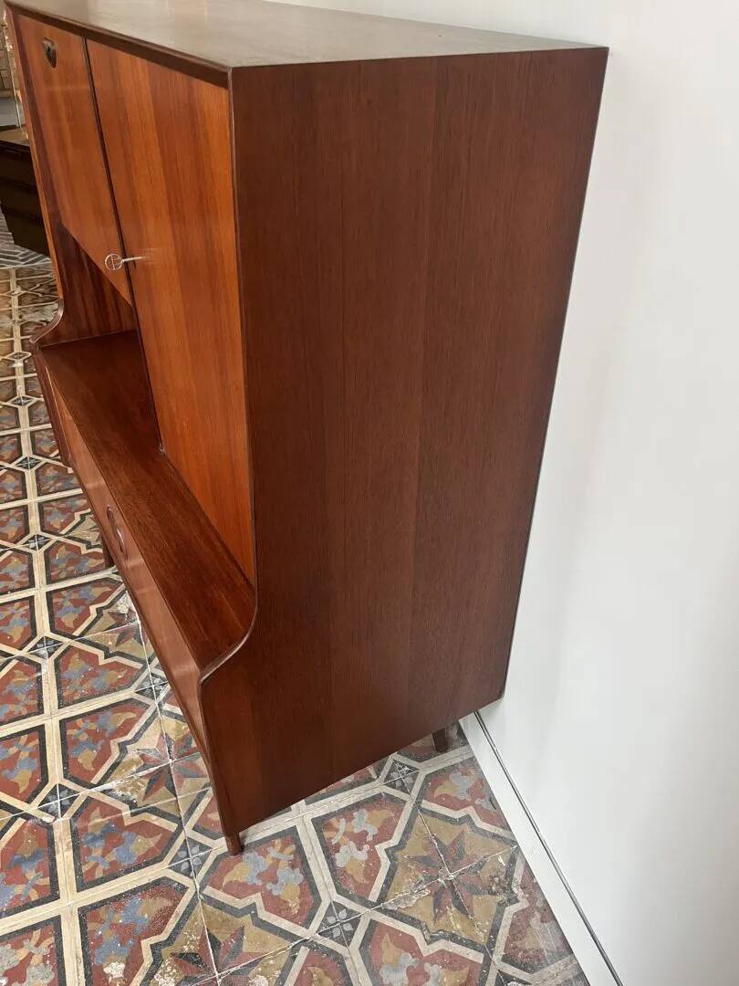 Louis Van Teeffelen for WEBE, highboard