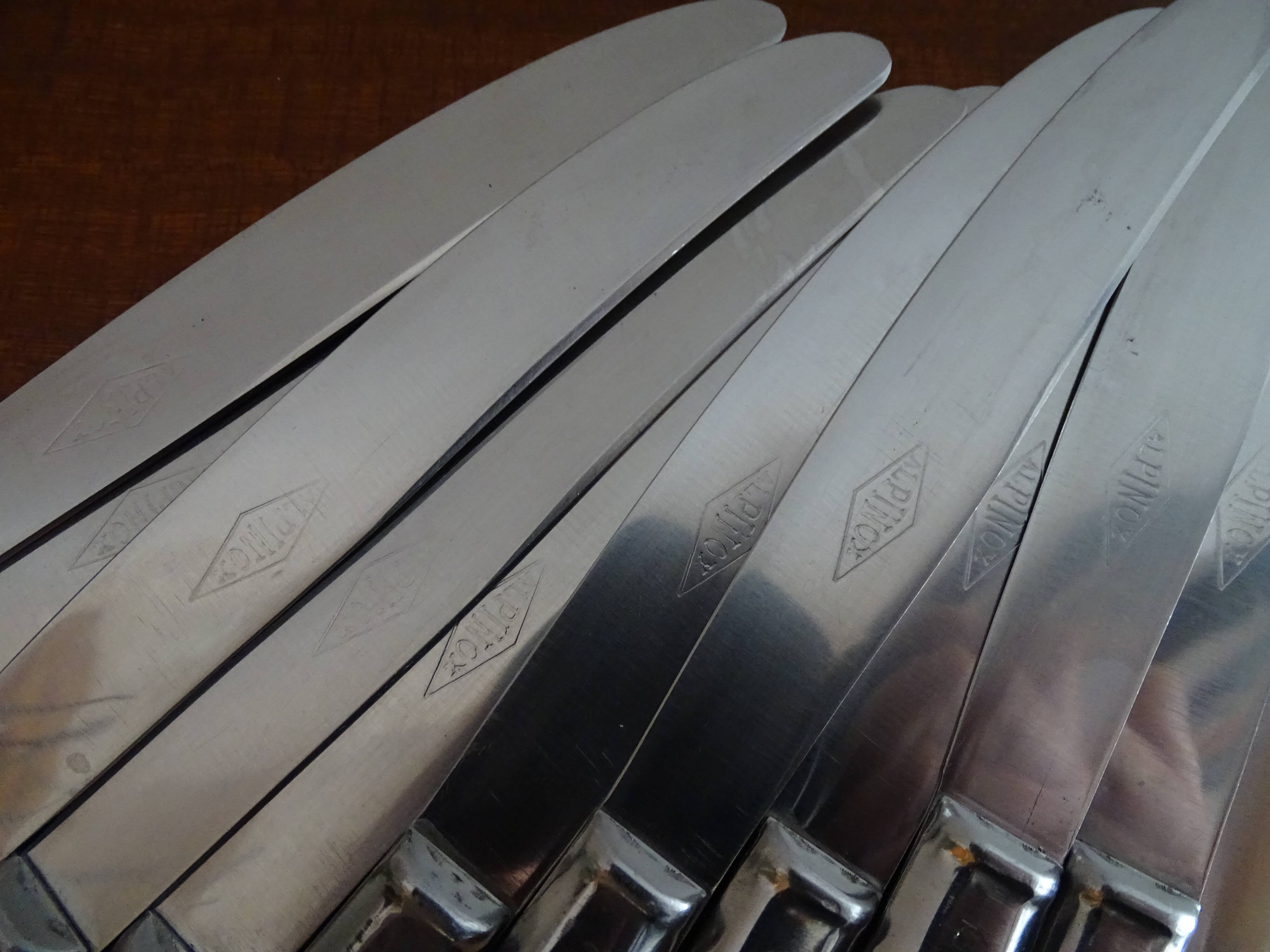 12 vintage Alpinox knives