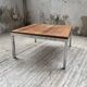 Table basse noyer et chrome moderniste