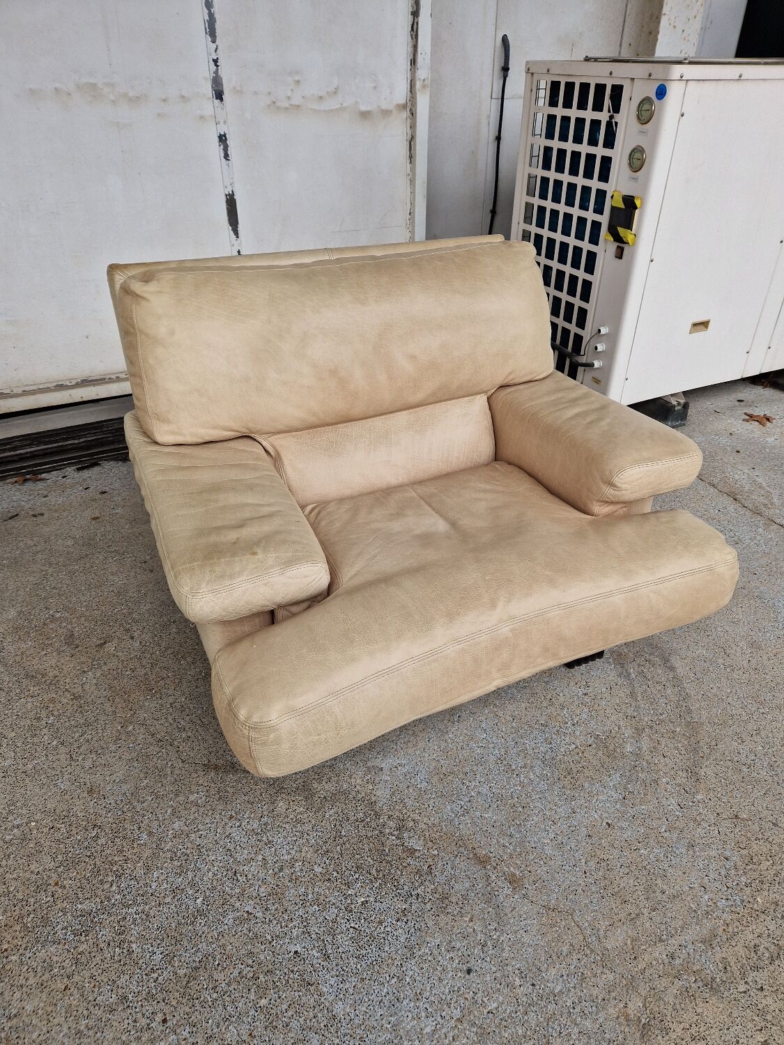 Salon vintage canapé et deux fauteuils