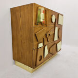 Paire de commodes en bois et laiton