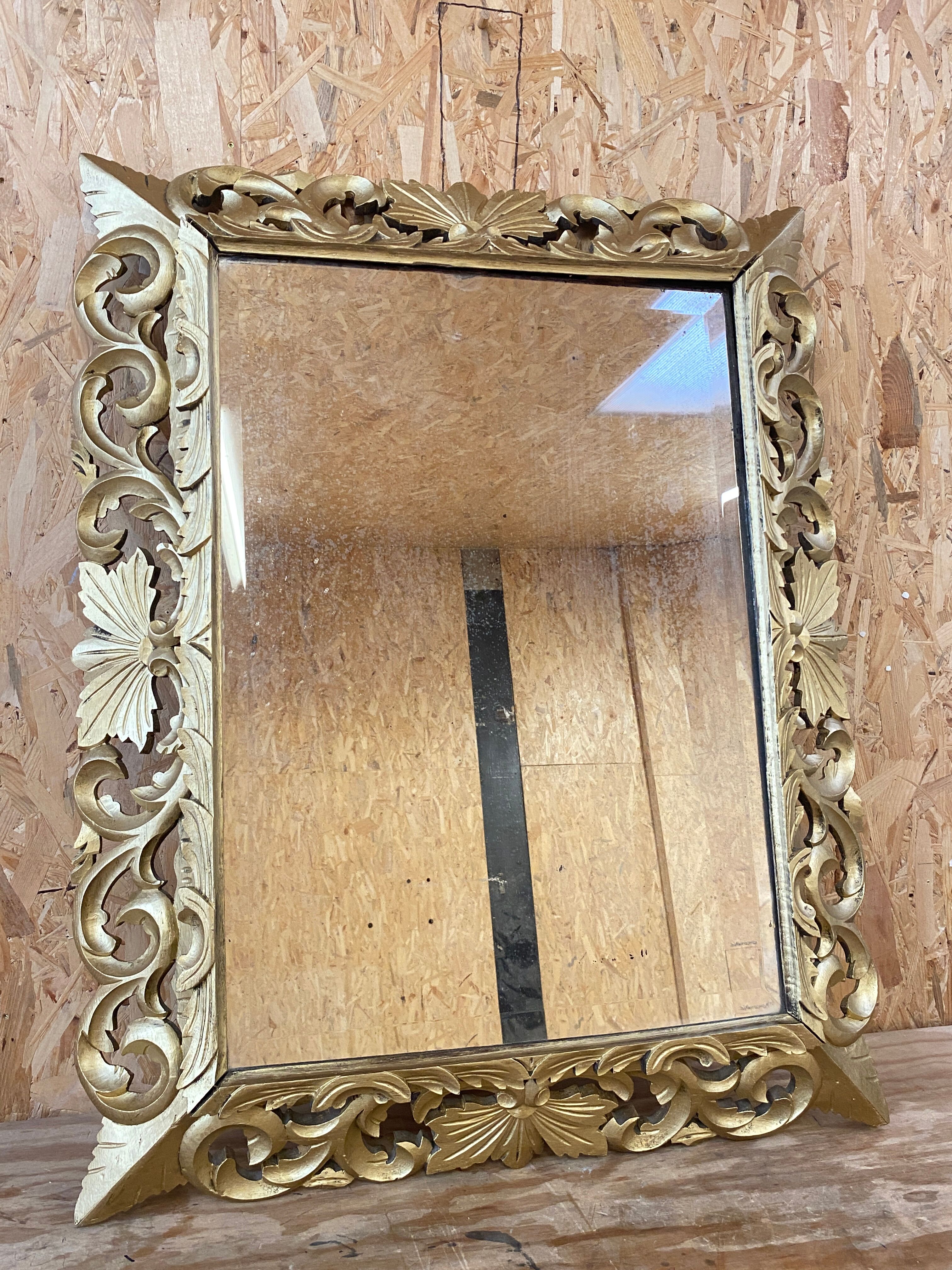 Miroir En Bois Doré, XIXème Siècle, 80cm x 100cm