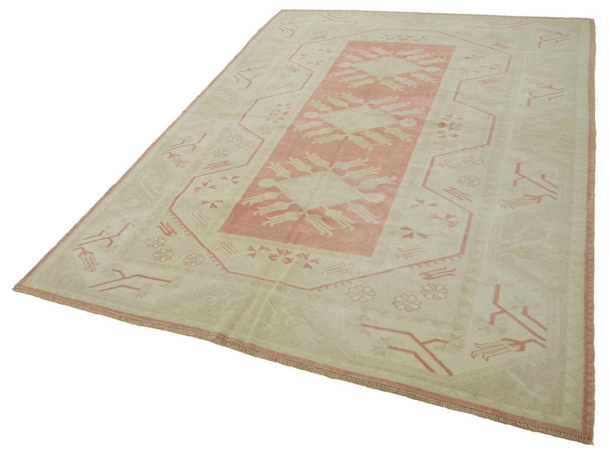 Turkish Vintage Anatolian Rug 198 cm x 284 cm