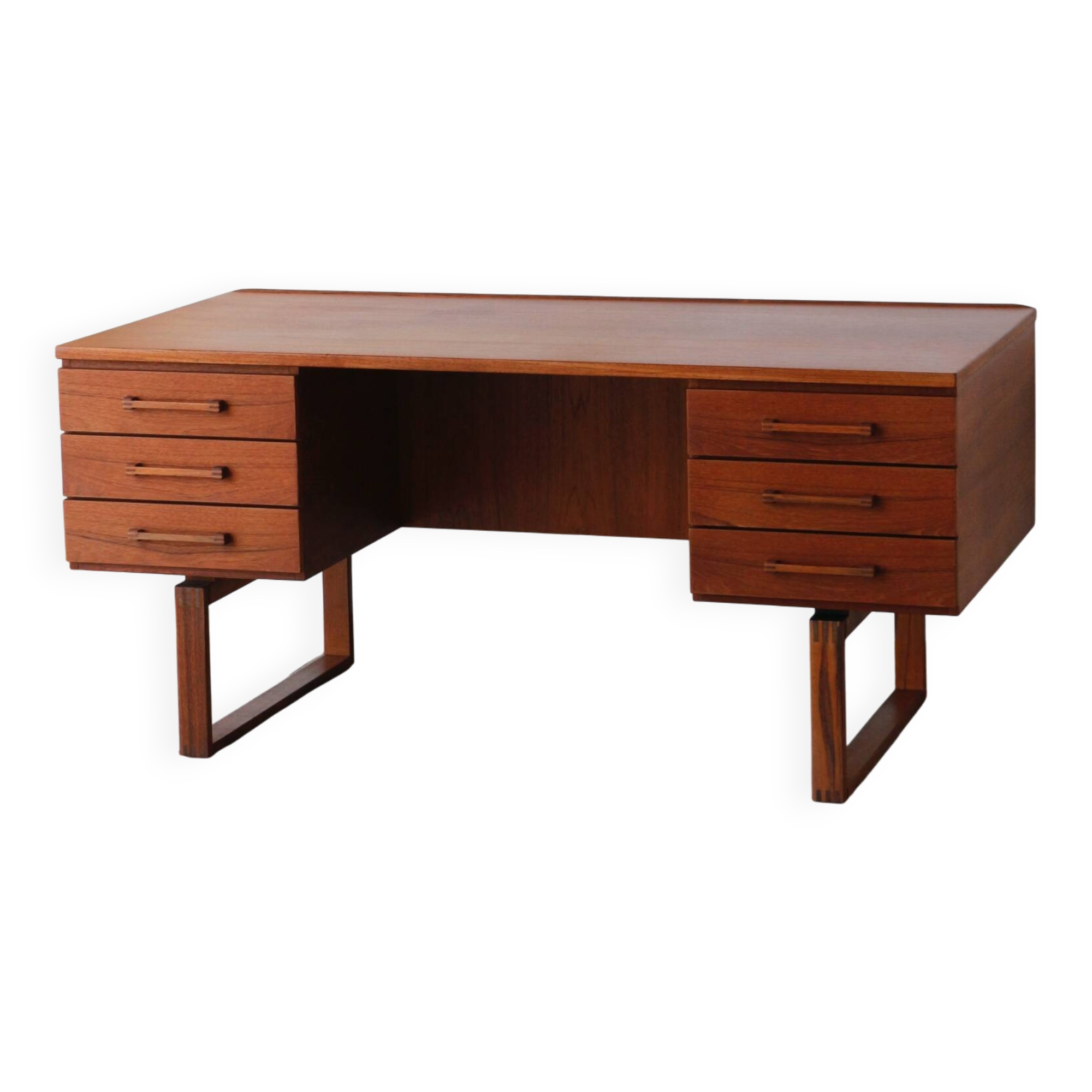 Bureau freestanding teck scandinave années 60 | Dyrlund