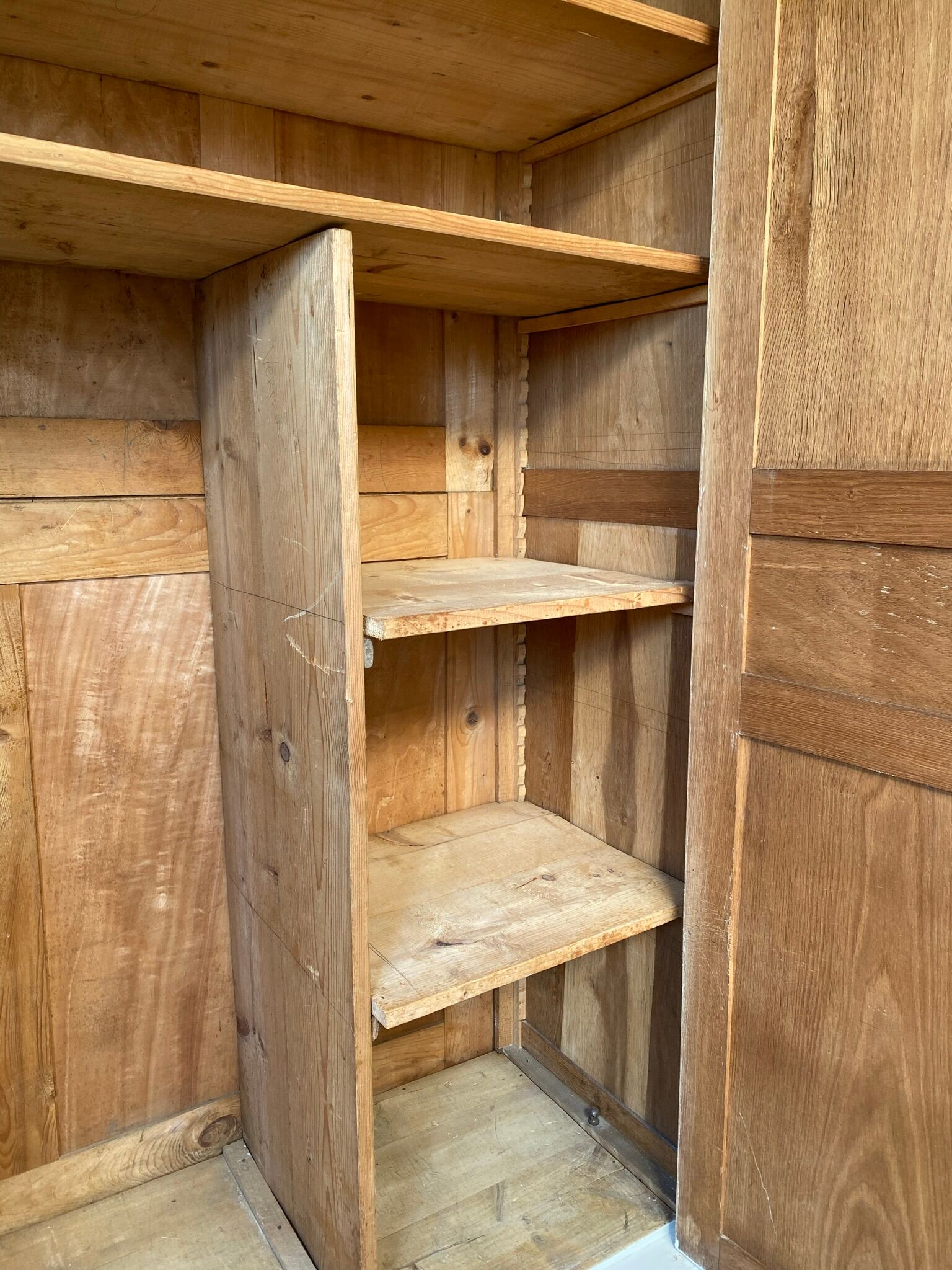 Large oak cabinet
