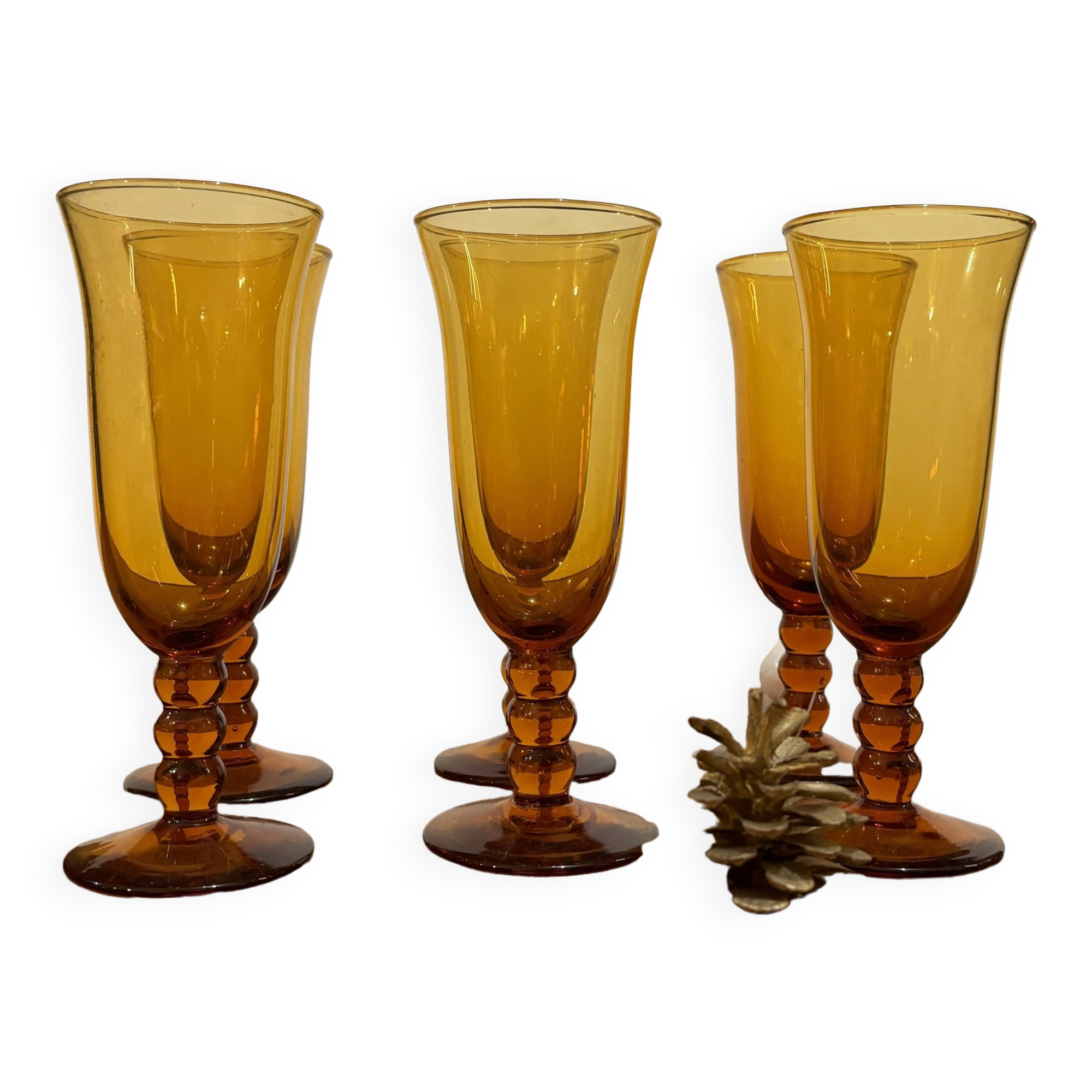 Série de 6 flûtes à champagne en verre ambré