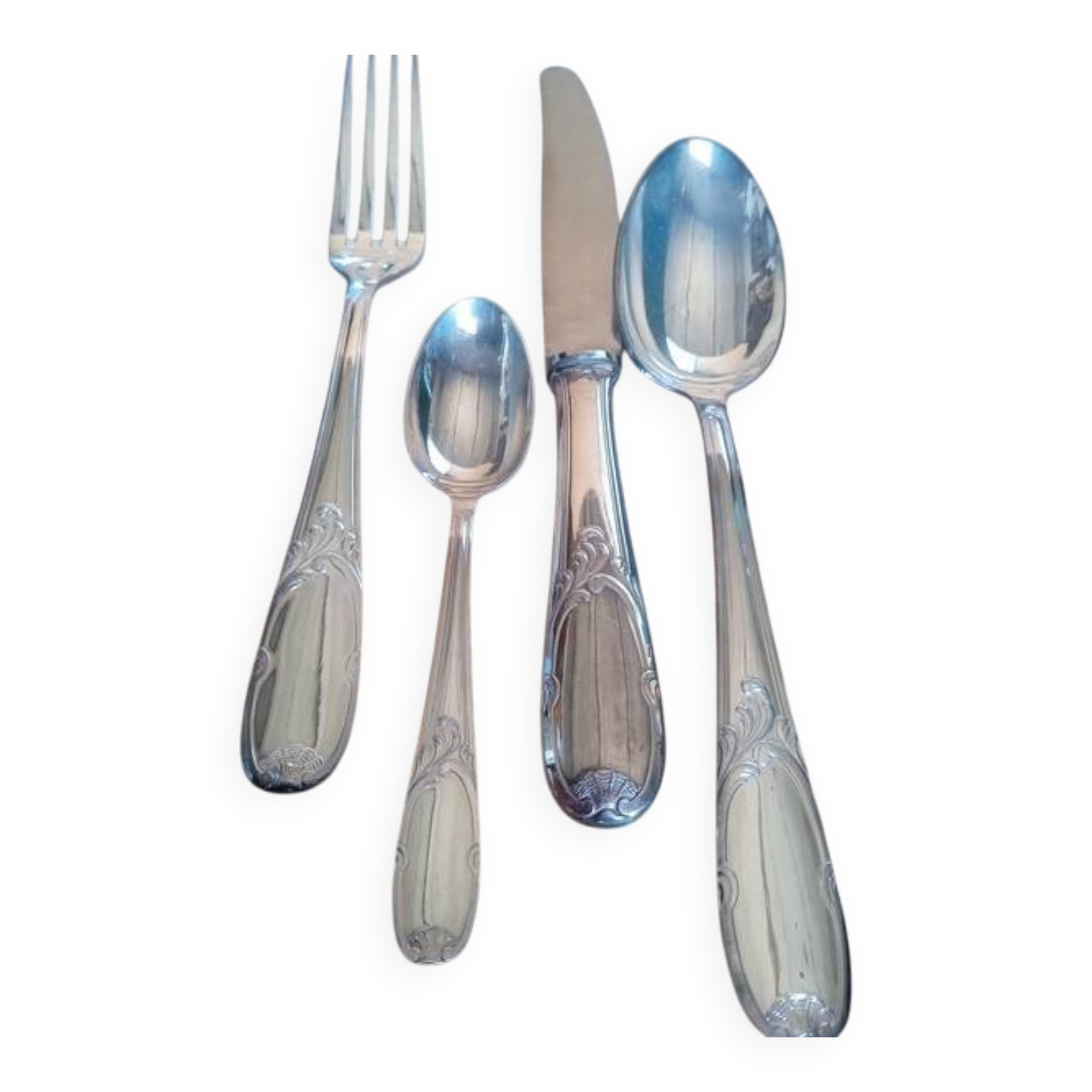 48-piece vintage silver-plated cutlery set