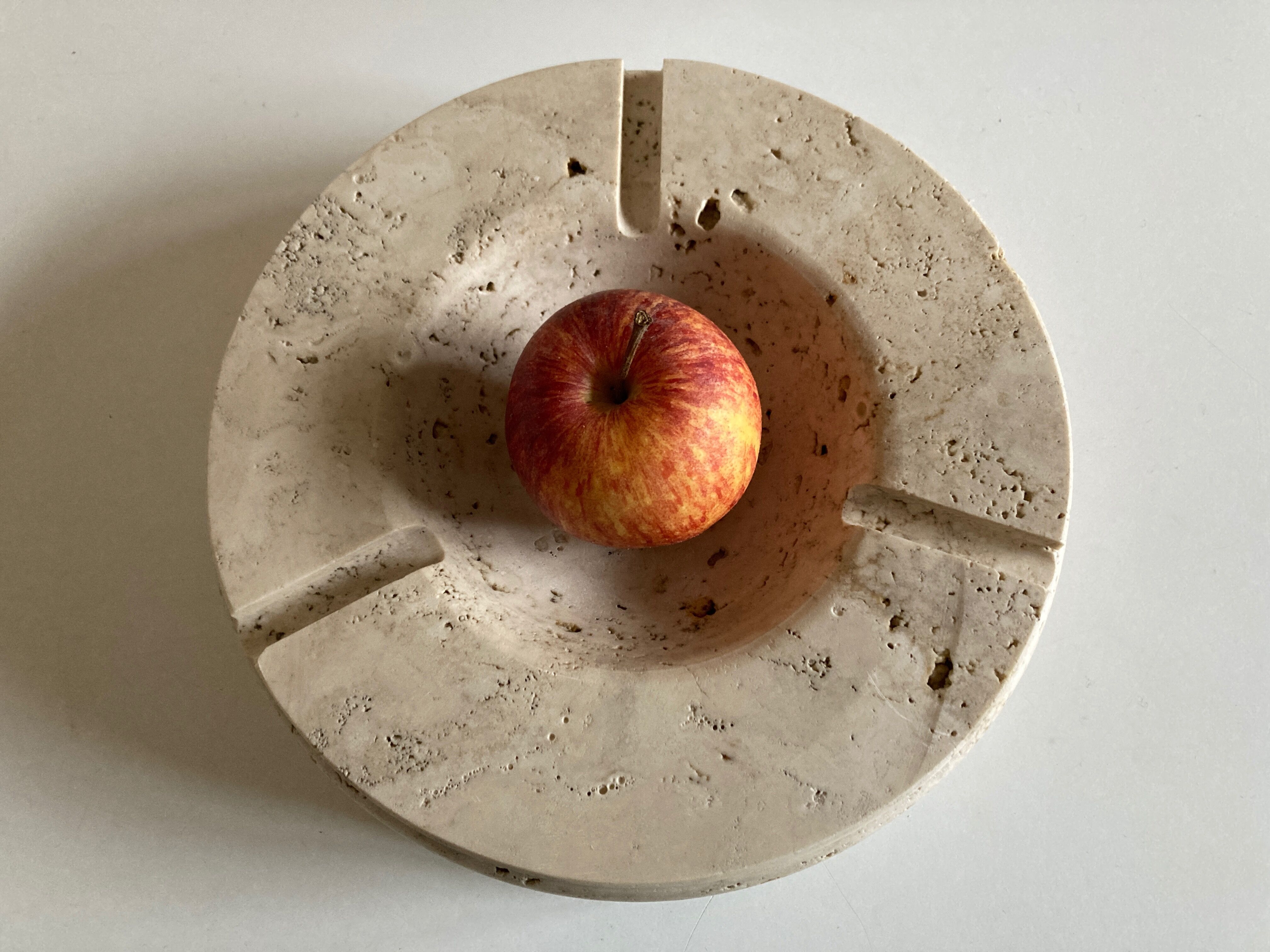 Travertine ashtray XXXL Italian neoclassical work 1970