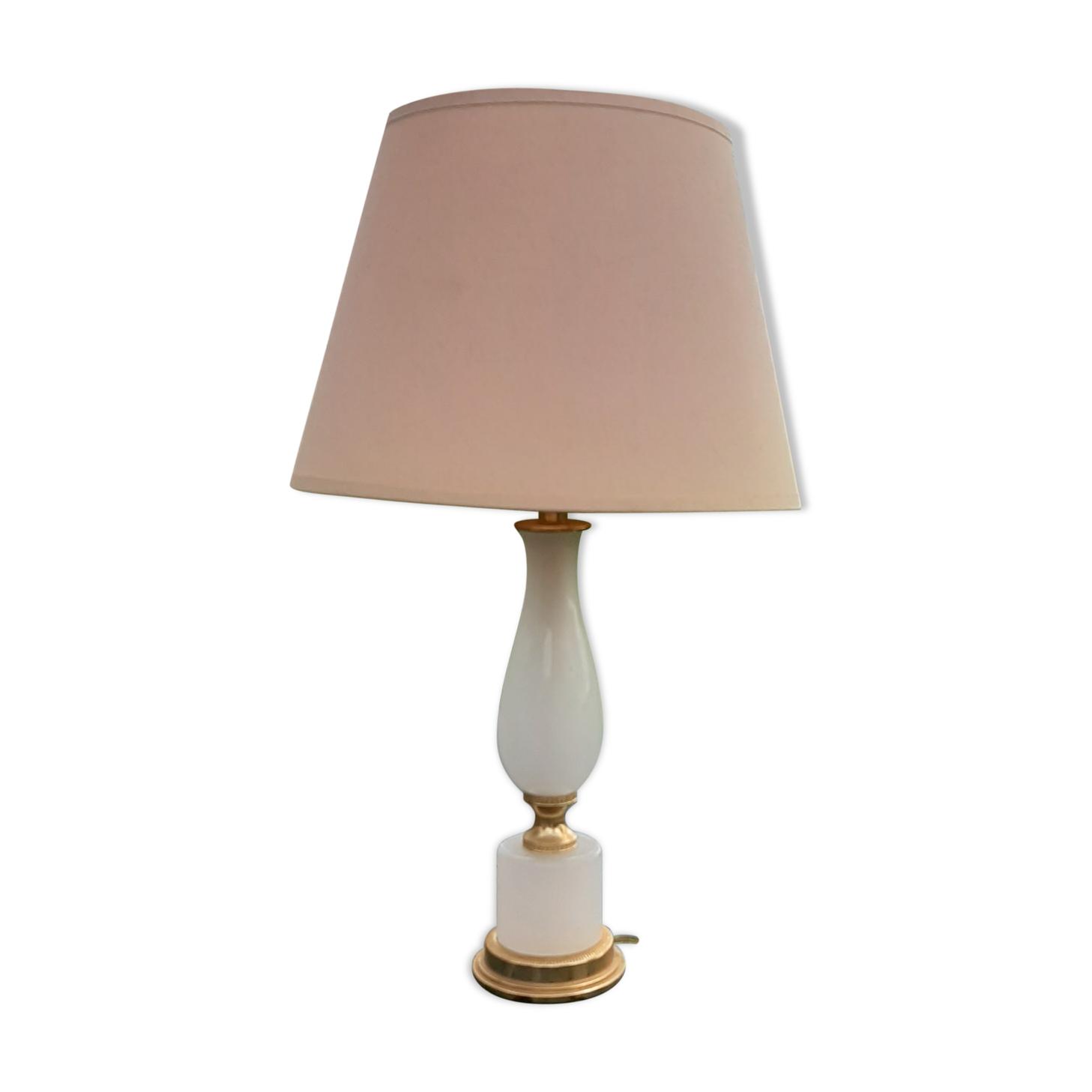 Table lamp