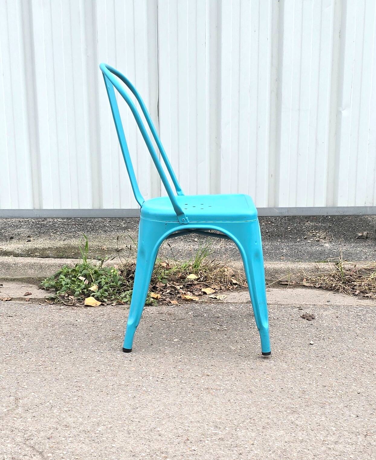 Set of 6 Tolix garden chairs