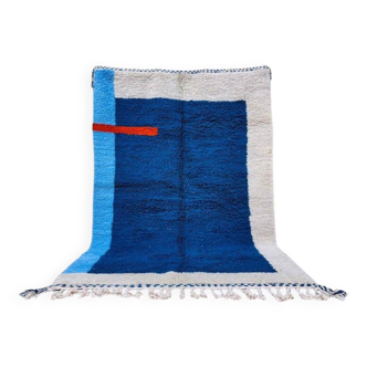 Handmade pure wool rug, size 200 x 300 cm.