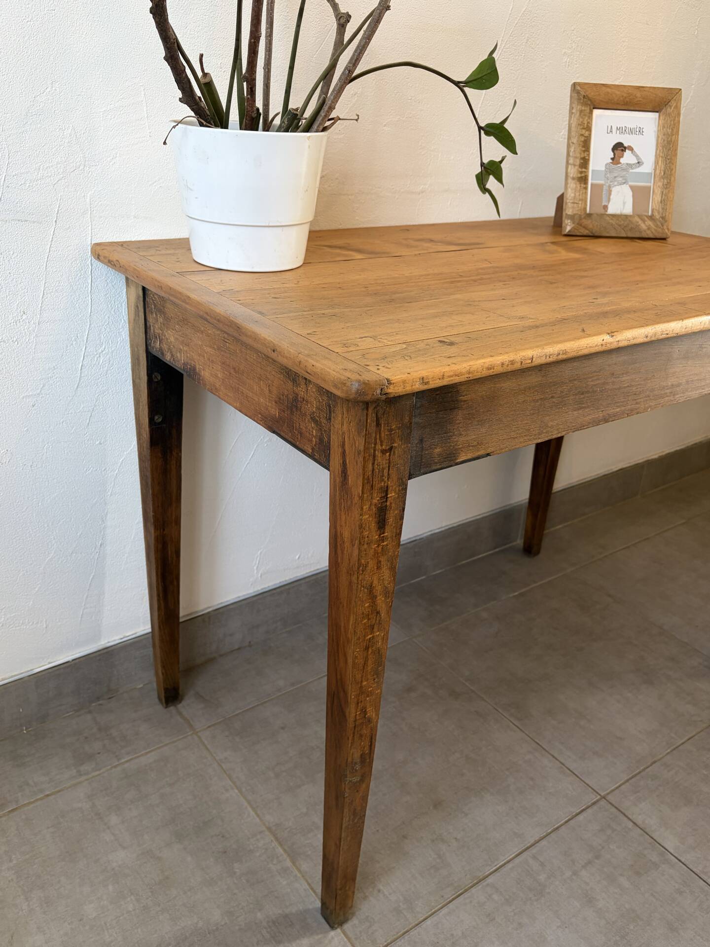 Farmhouse table / vintage desk
