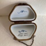 Porcelain box