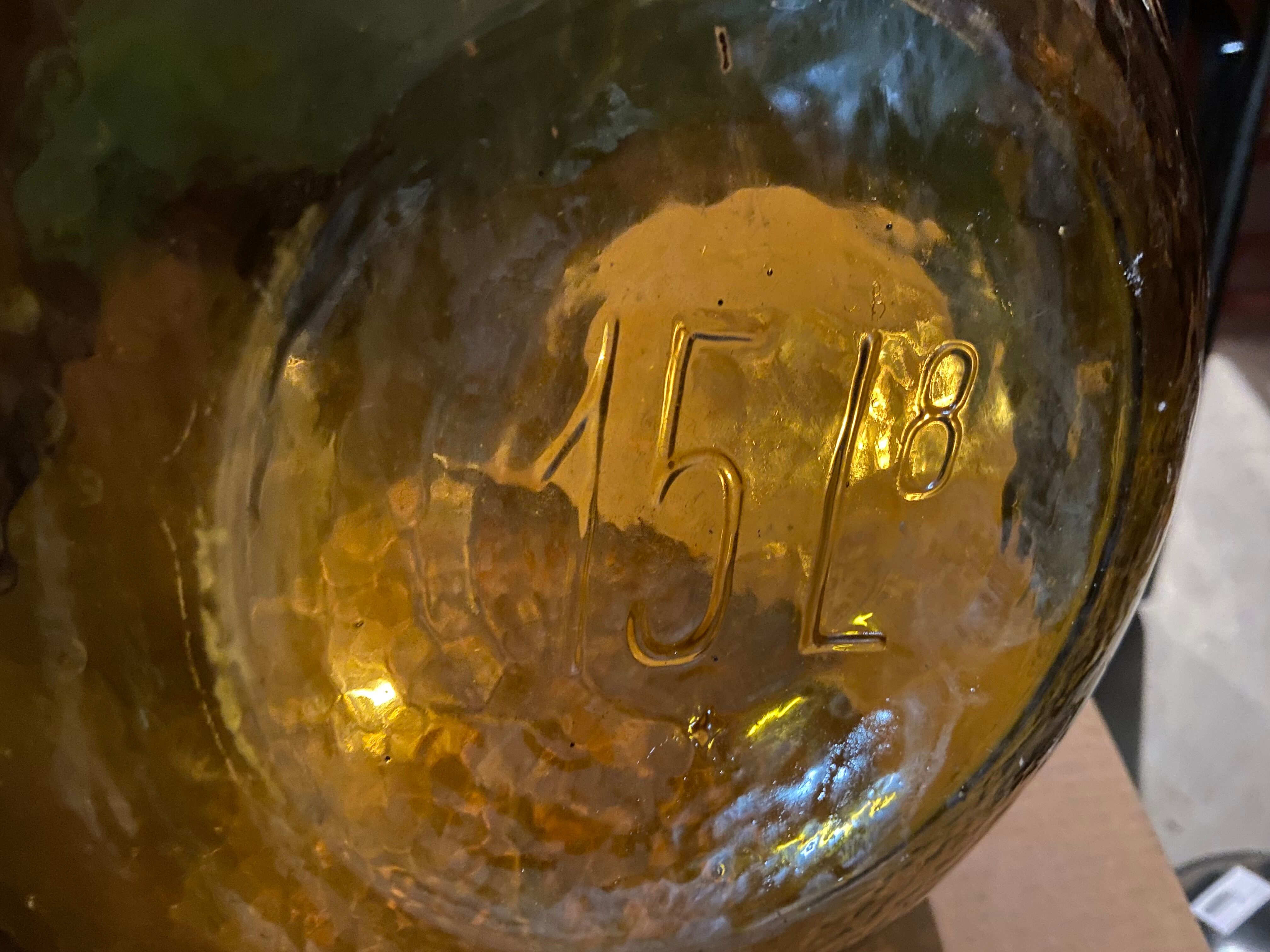 Amber demijohn