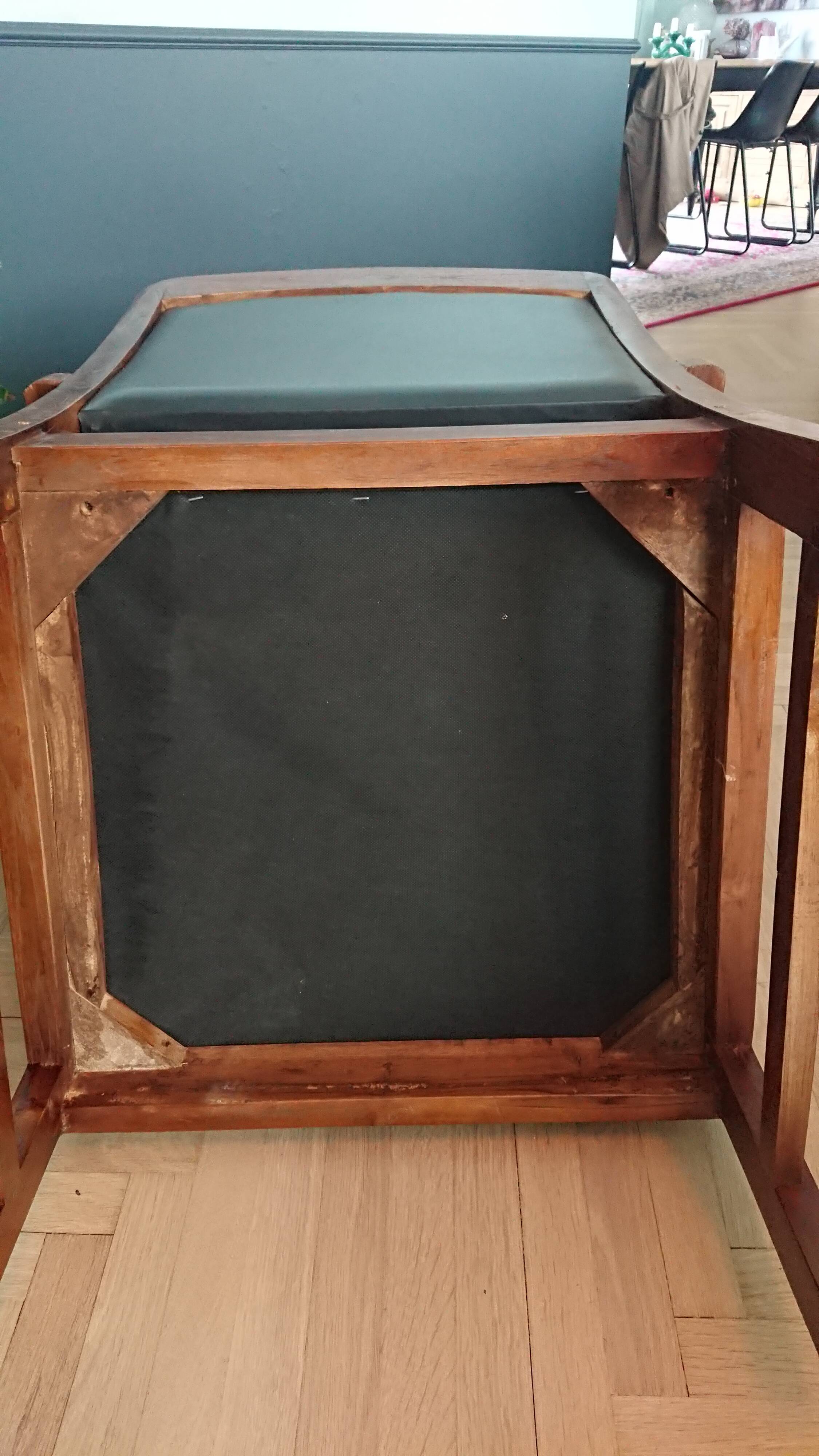 Colonial chair in teak and black leather