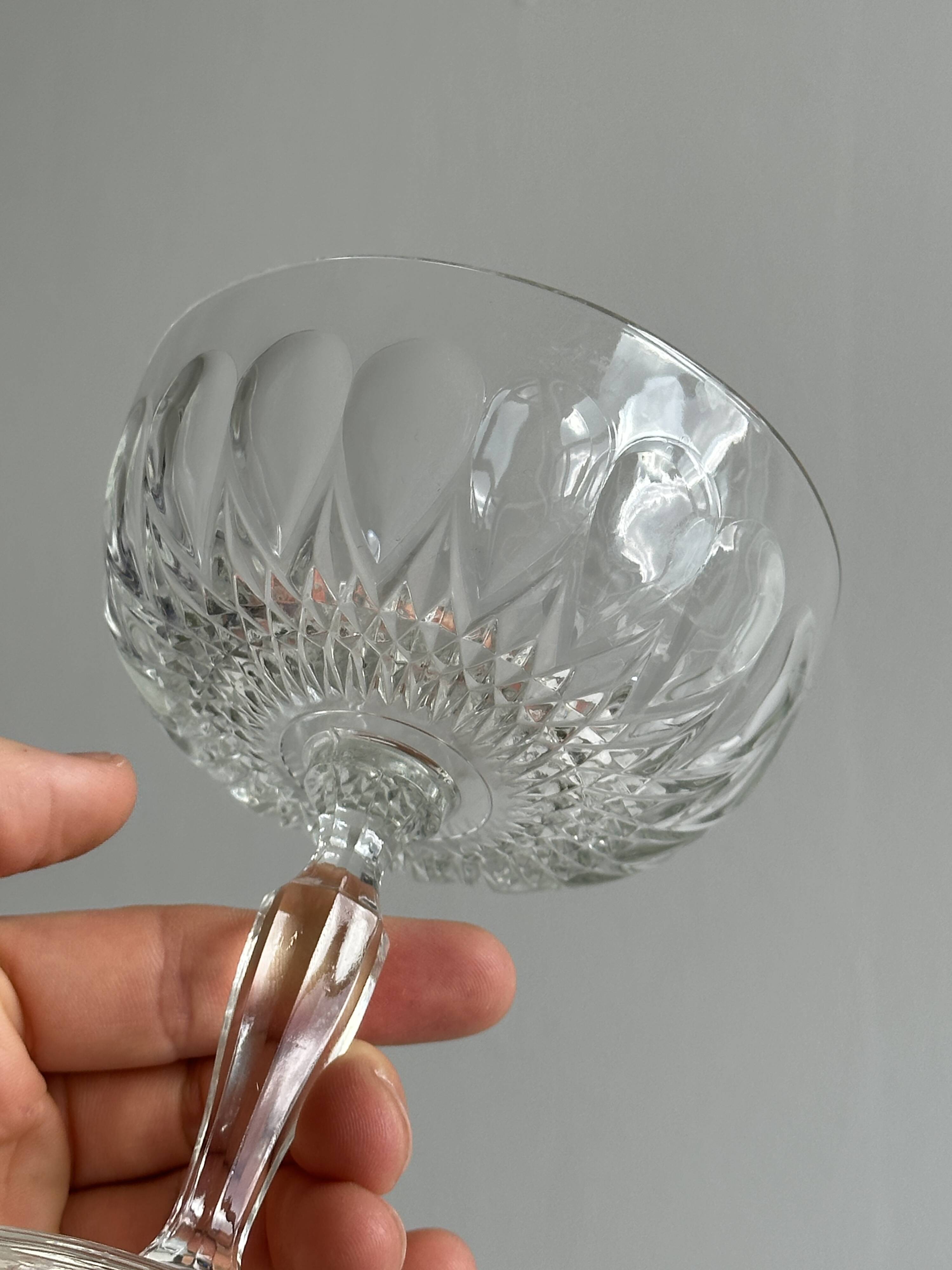 set of 3 chiseled glass glasses