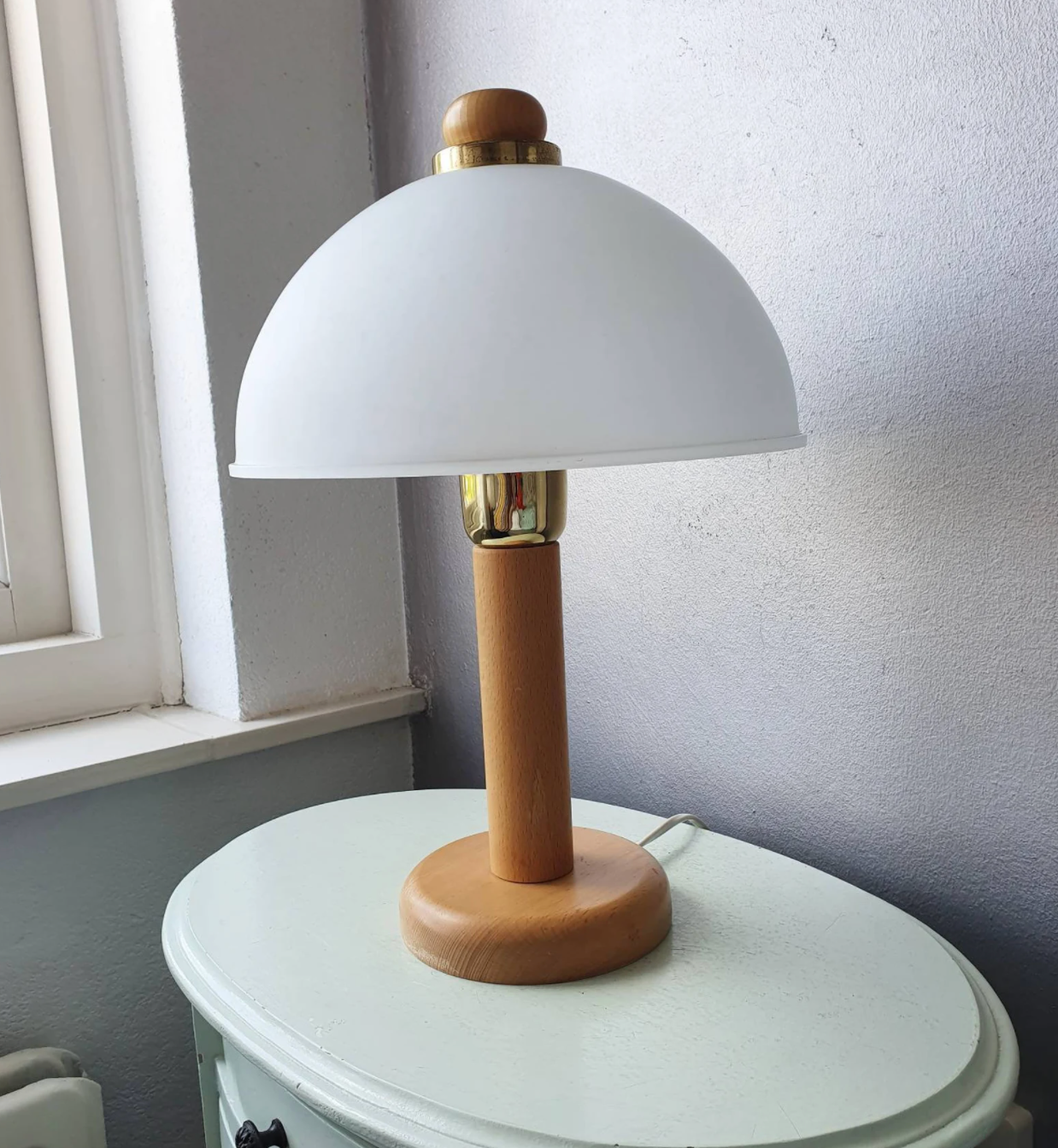 Vintage wooden table lamp with glass lampshade, 80s