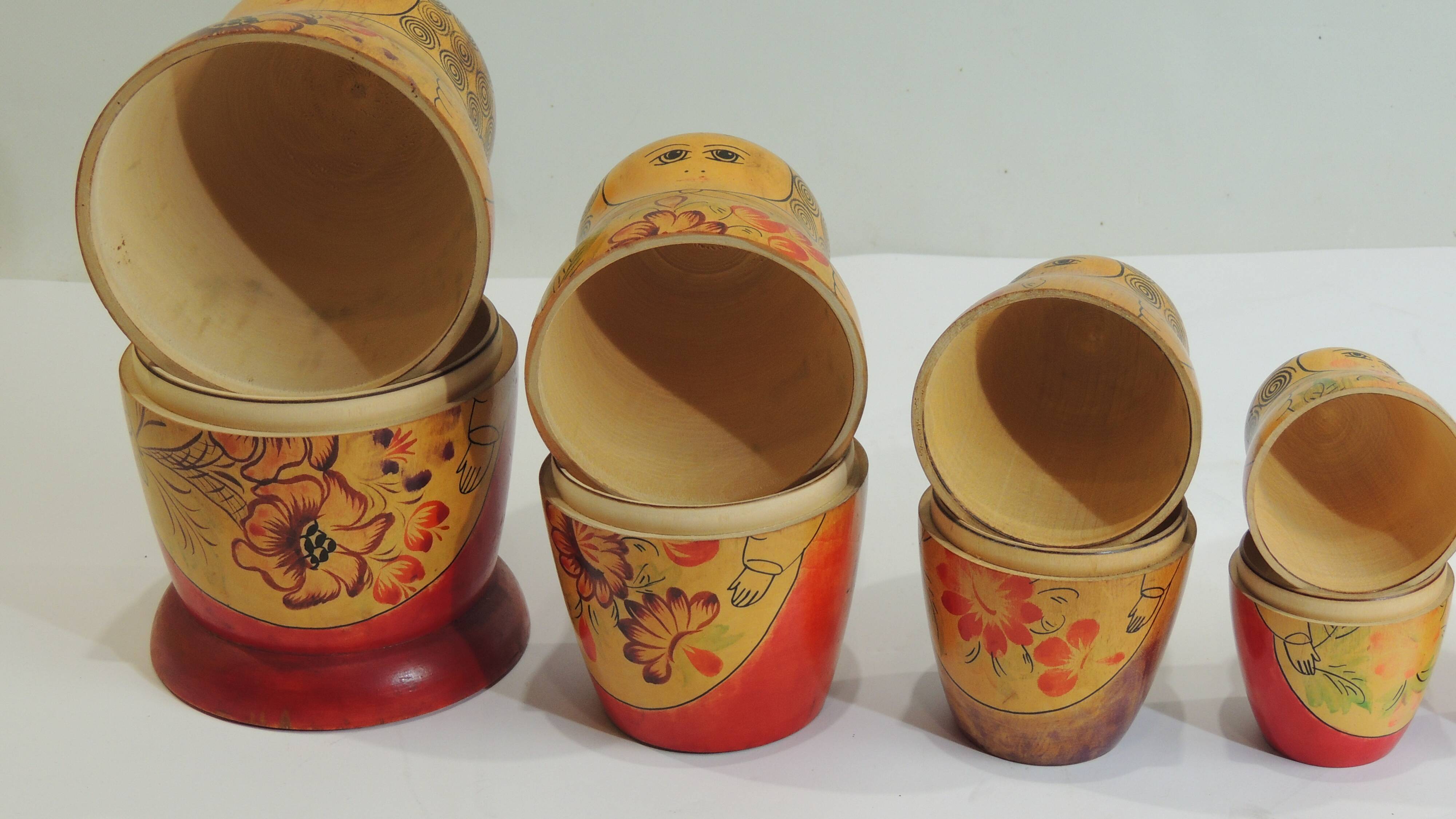 Poupées Russes originales et rares soviétiques / Matriochka / Peintes à la main