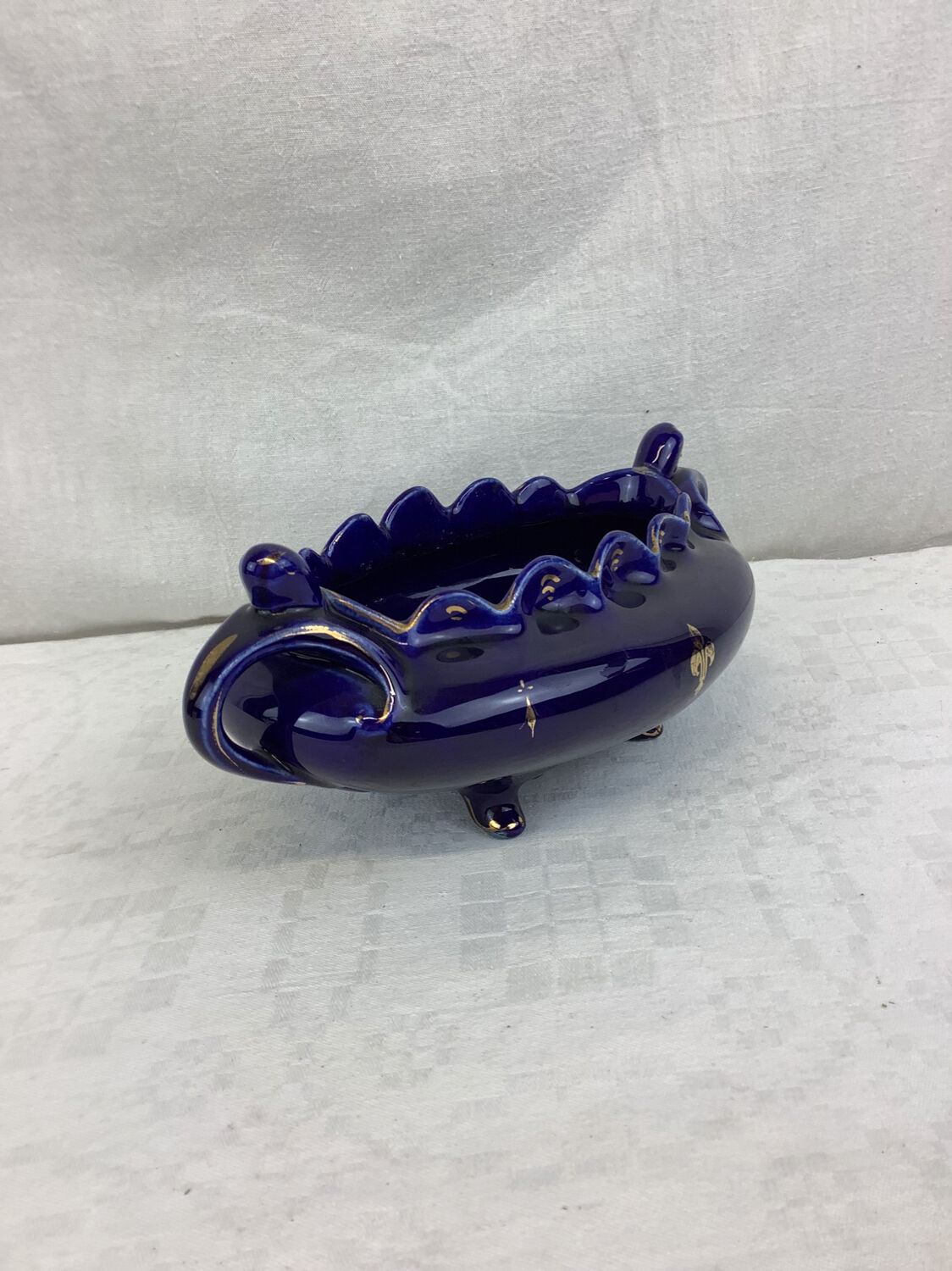 Made in France porcelain planter Tours