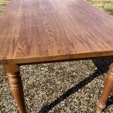 Farm table