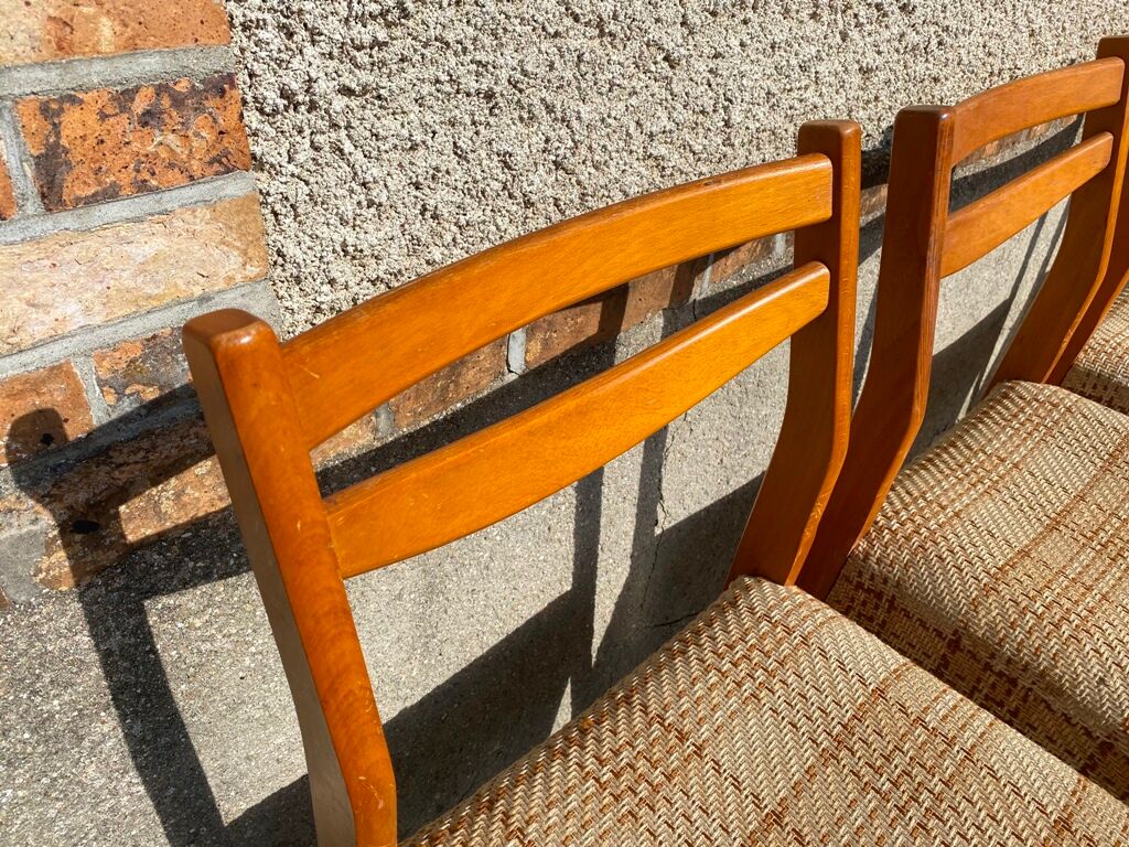 Series of 4 chairs in Scandinavian style 1960