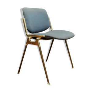 chair by G. Piretti,