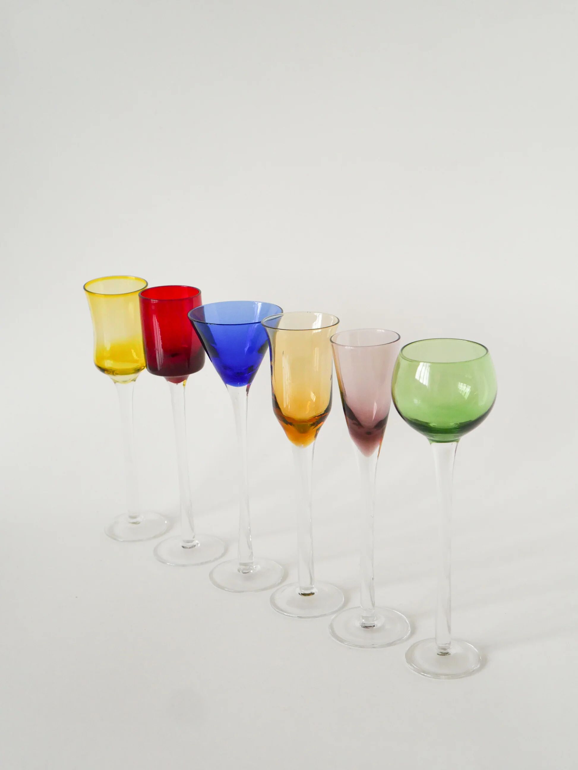 Set of 6 multicoloured liqueur glasses, designed in the 1970s.