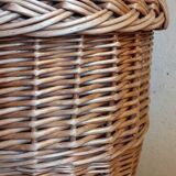 Vintage wicker oval basket