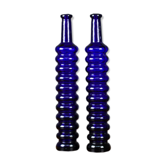 Pair of dark blue beaded soliflores