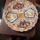 Plat rond en porcelaine Imari