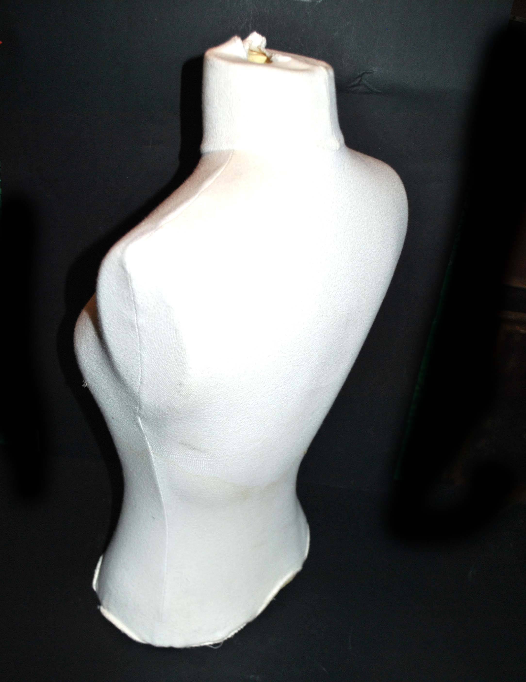 Vintage foam display mannequin bust - Decorative seamstress bust