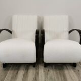Restored armchairs by Jindrich Halabala, Set of 2