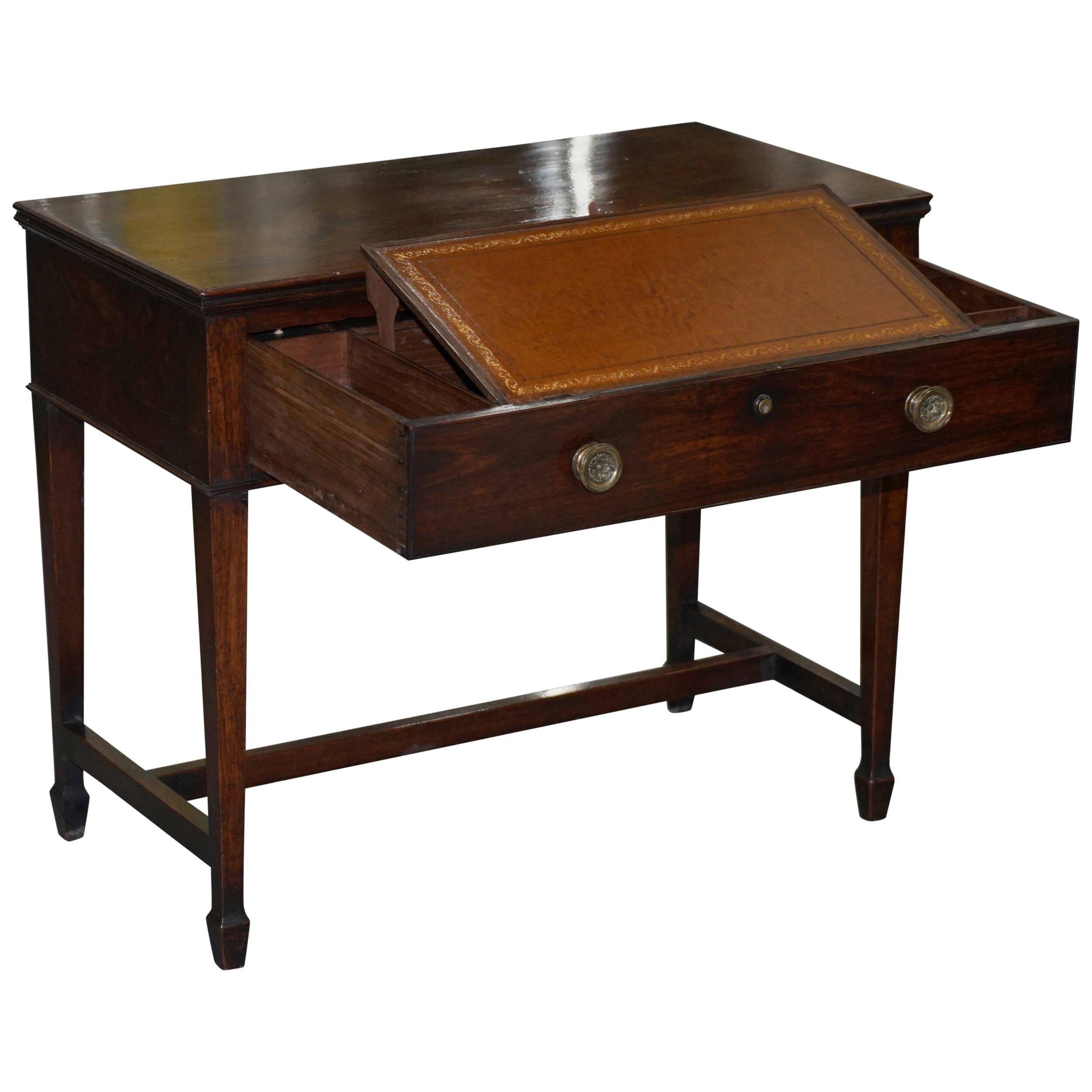 Library secretary George III in Cuban mahogany by Gillows, circa 1790.