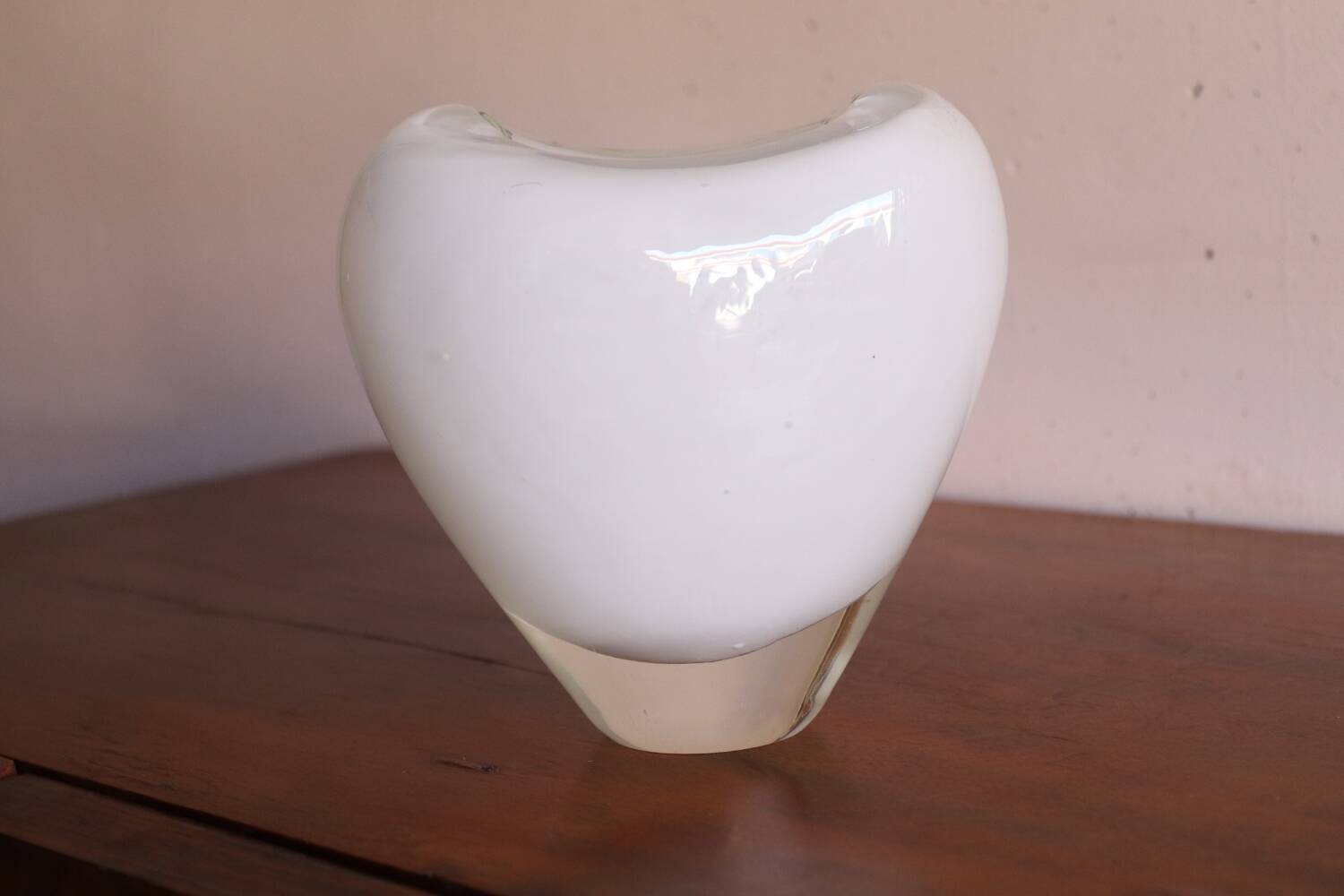 Maria Christina Hamel Murano white and transparent heart vase